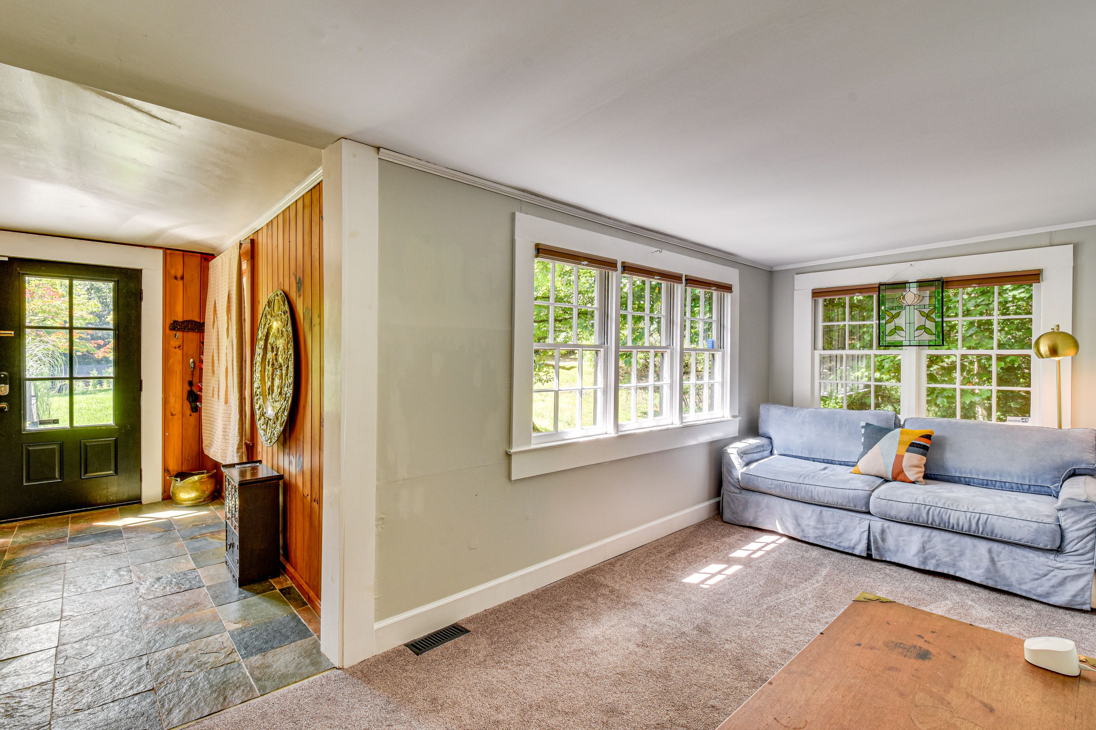 Sitting Room | Work Desk | Free WiFi