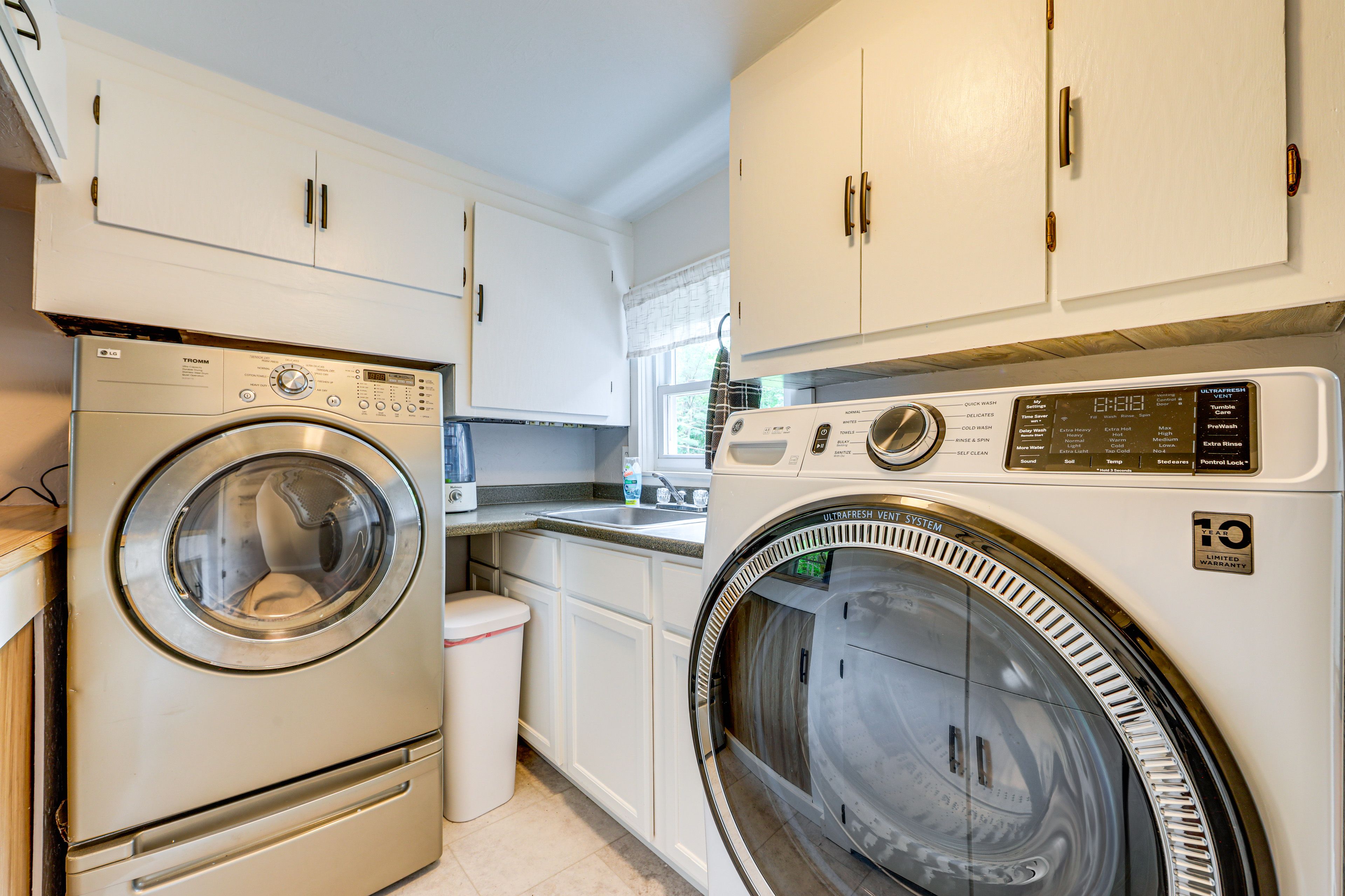 In-Unit Laundry | 1st Floor