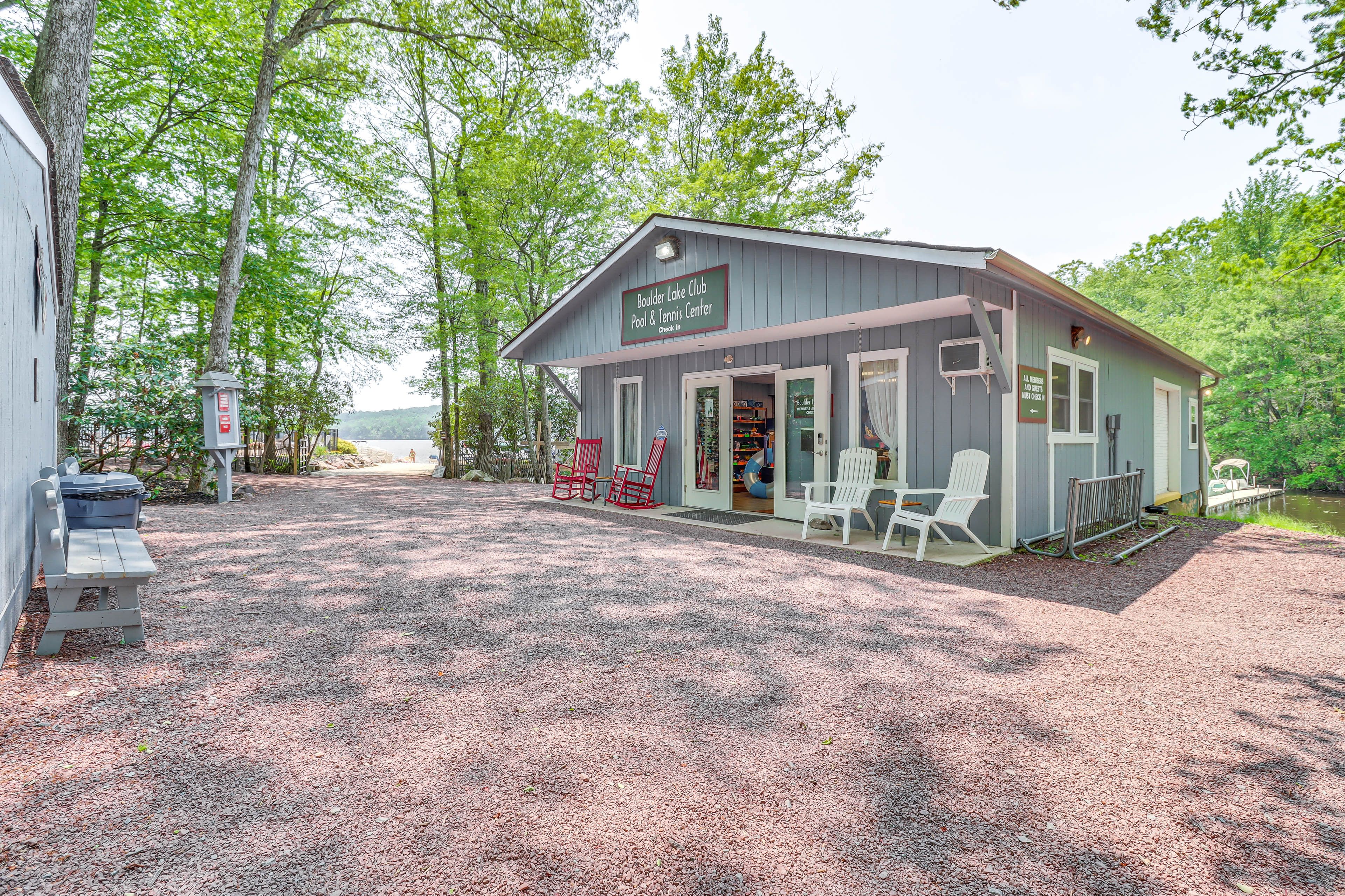 Boulder Lake Club