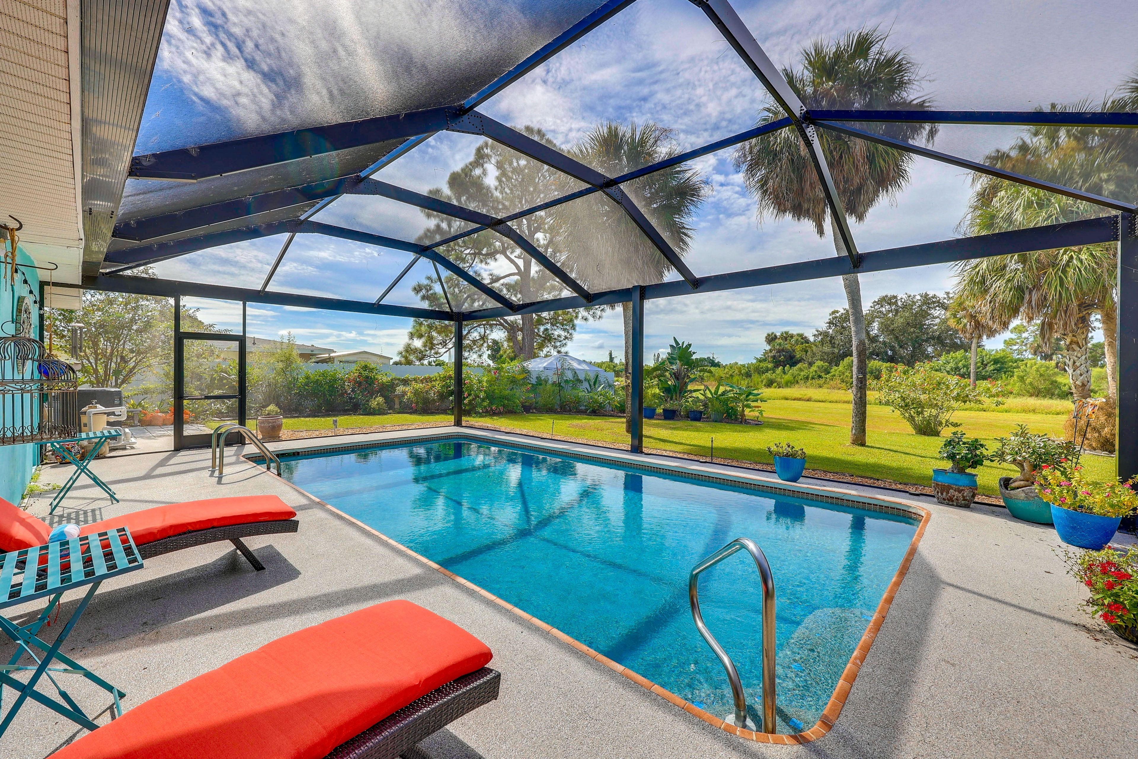 Port Charlotte Vacation Rental | 2BR | 3BA | 1 Step to Enter | 2,922 Sq Ft
