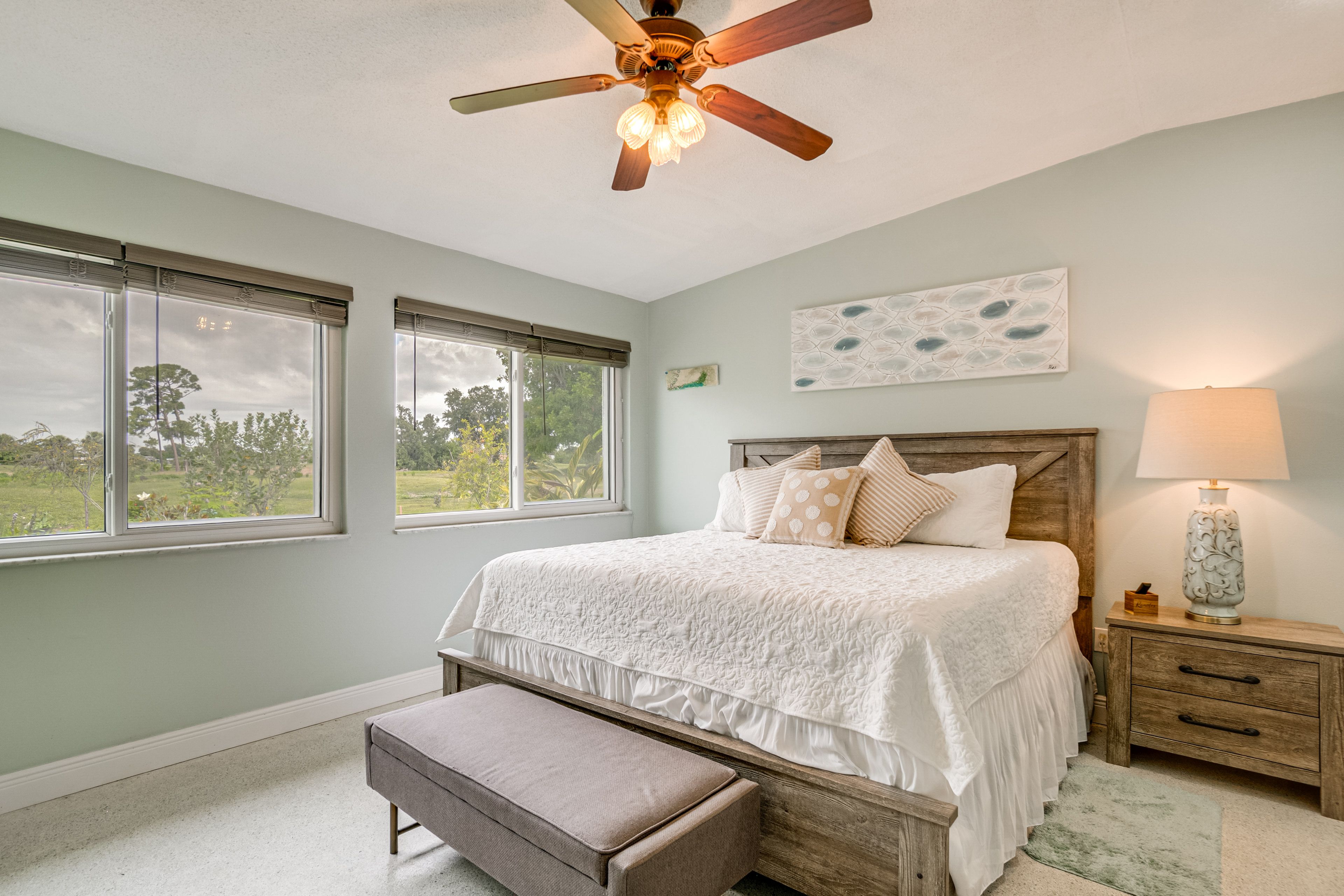 Bedroom 1 | King Bed