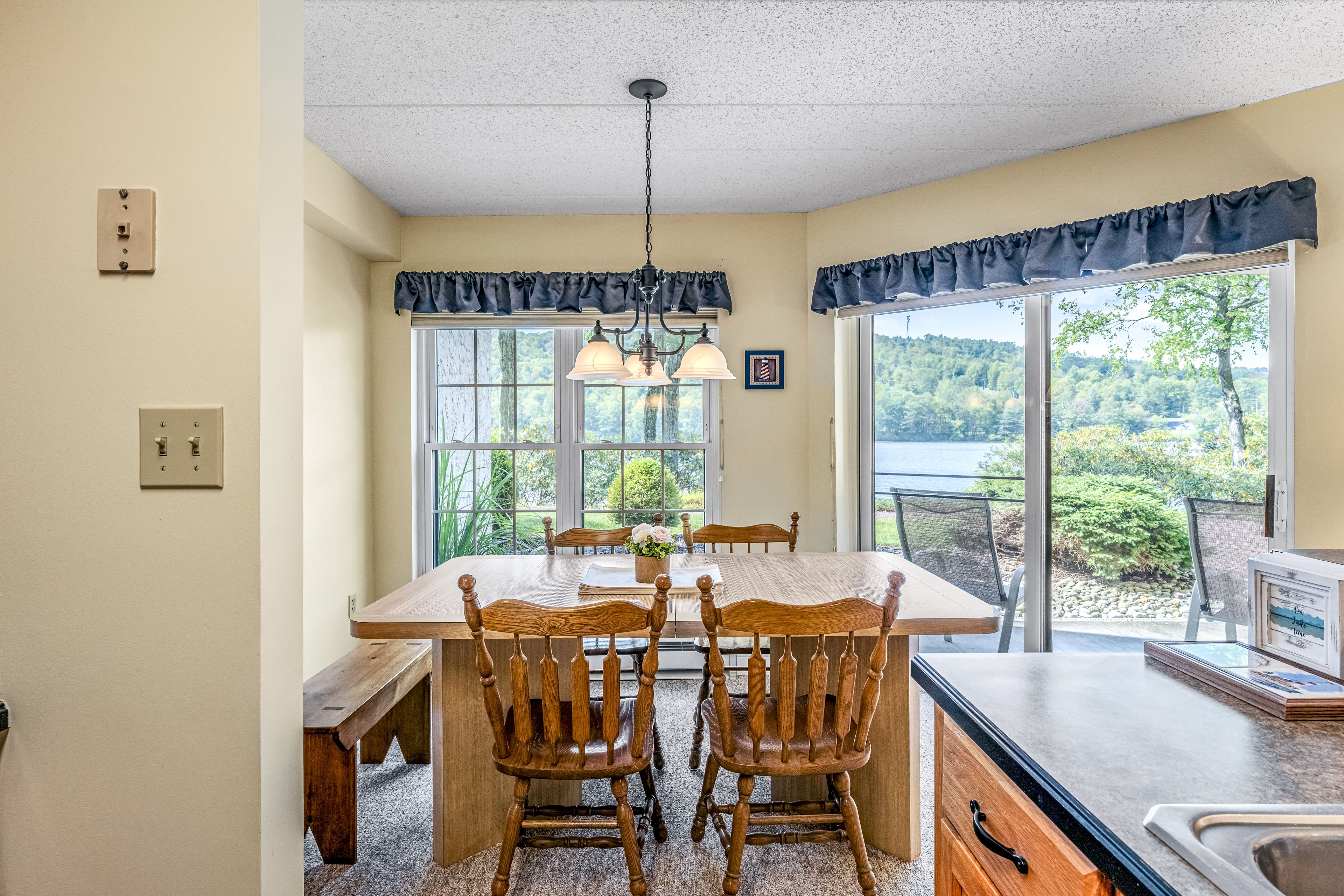 Dining Area | Dishware & Flatware