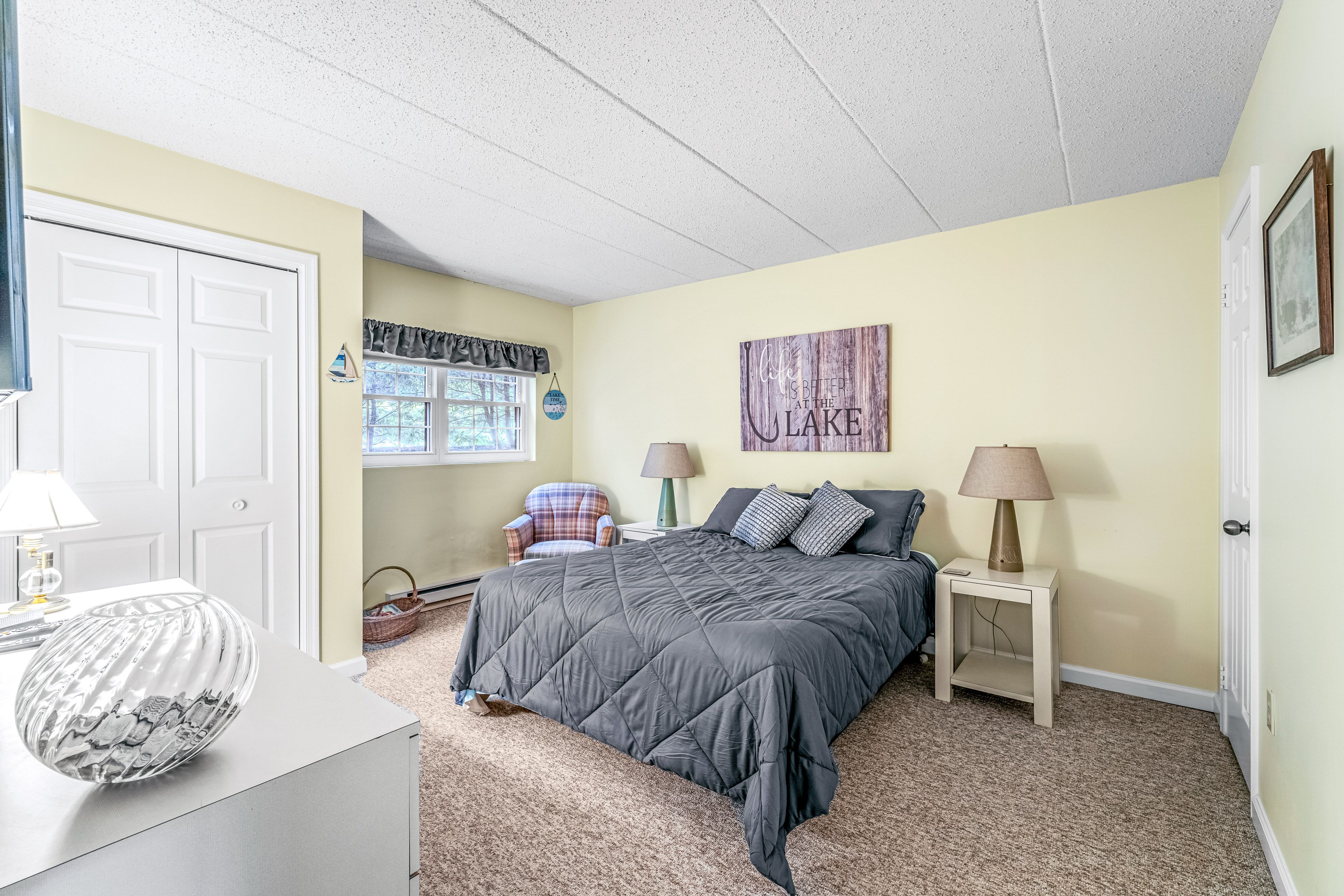 Bedroom 1 | Queen Bed | Linens Provided | Smart TV