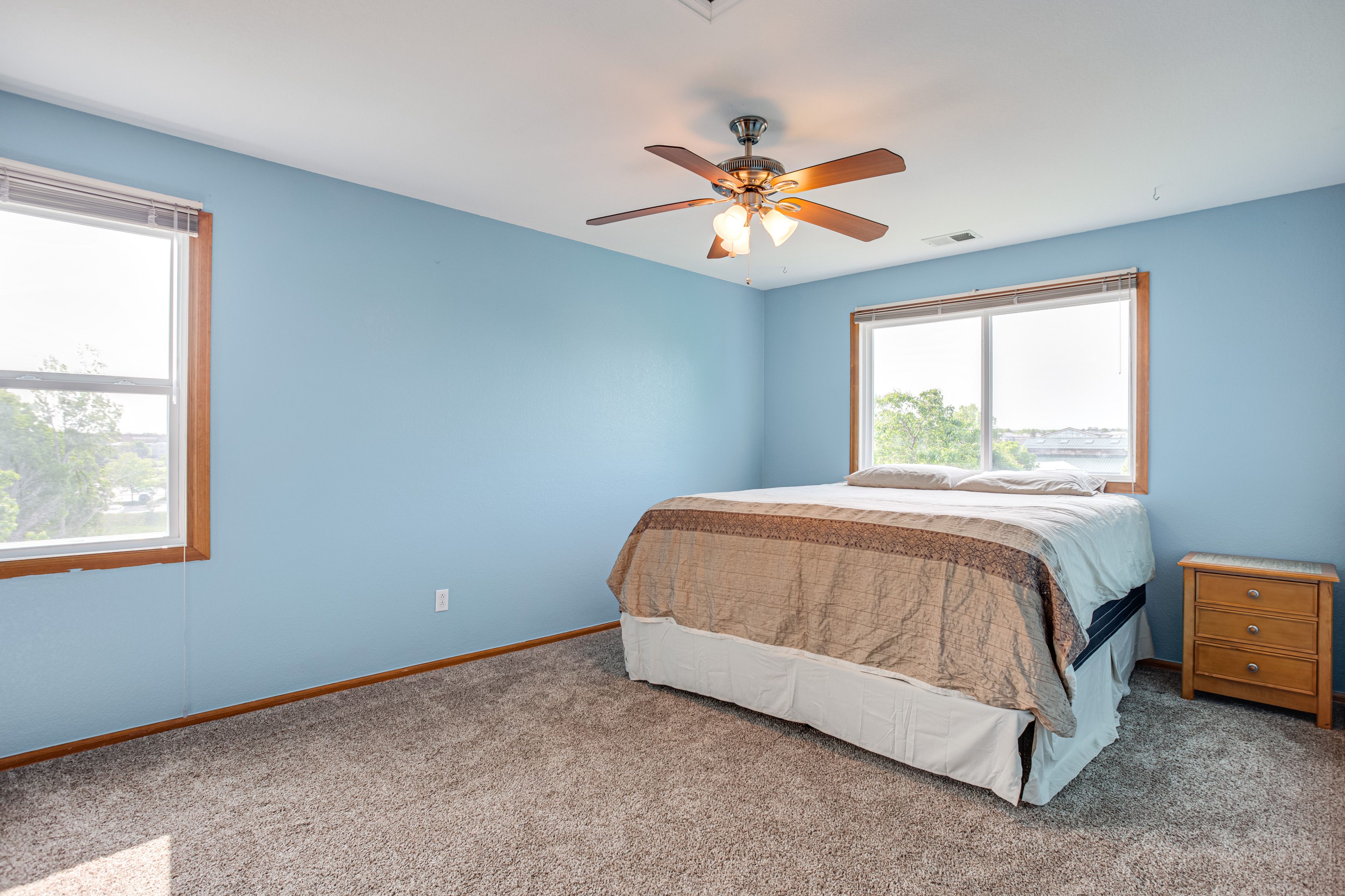 Bedroom 2 | 2nd Floor | King Bed