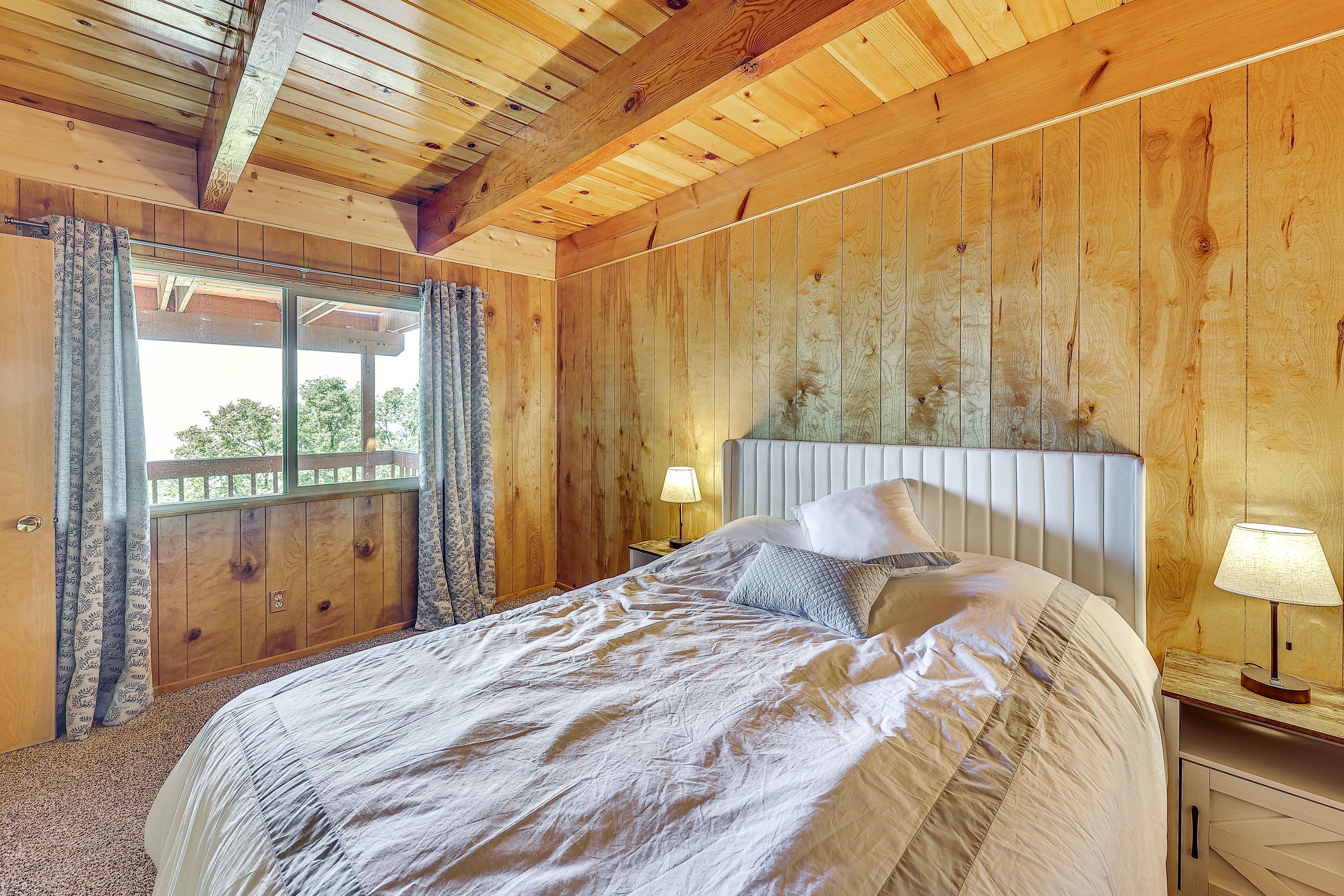 Bedroom 3 | Ground Floor | Queen Bed