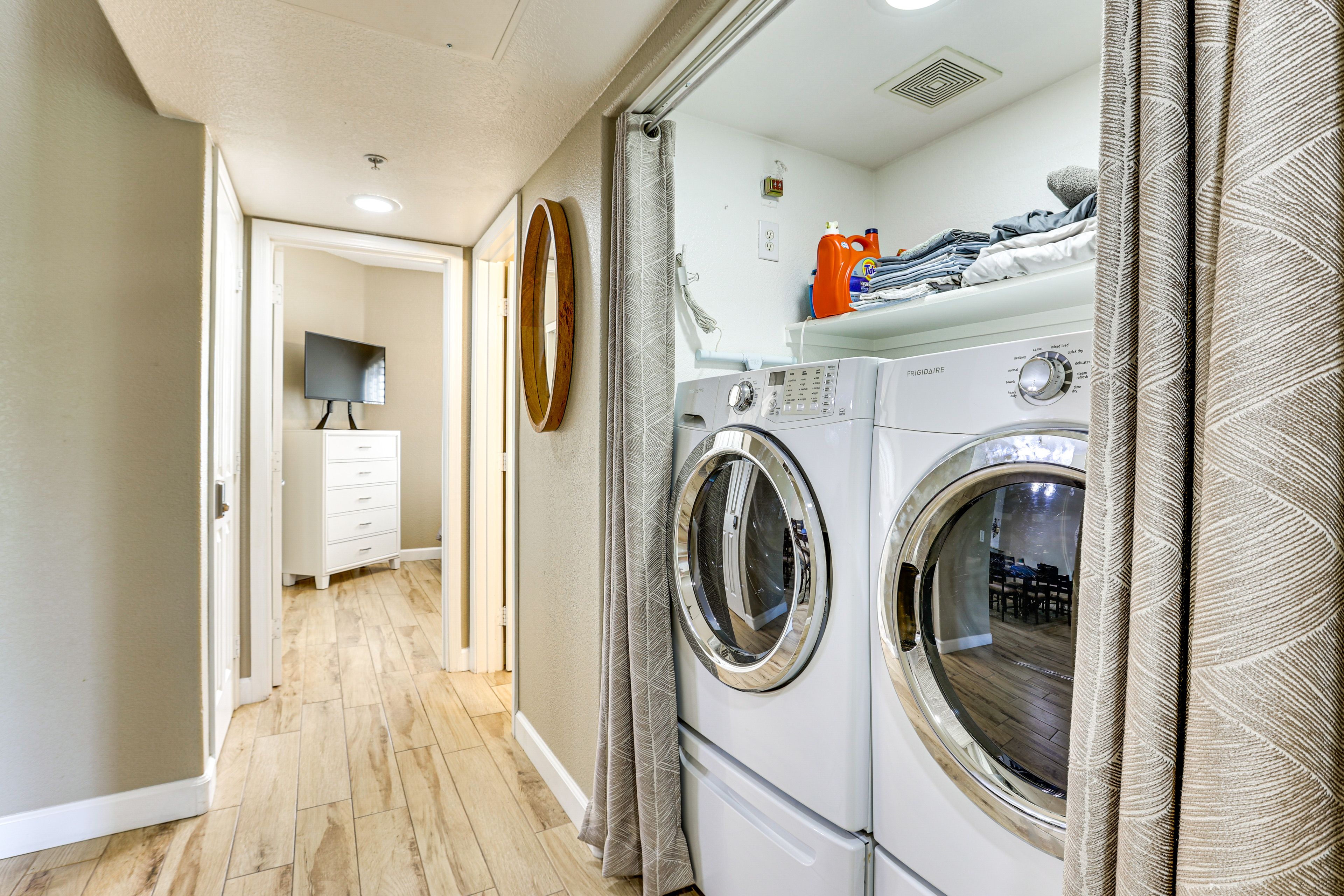 Washer & Dryer