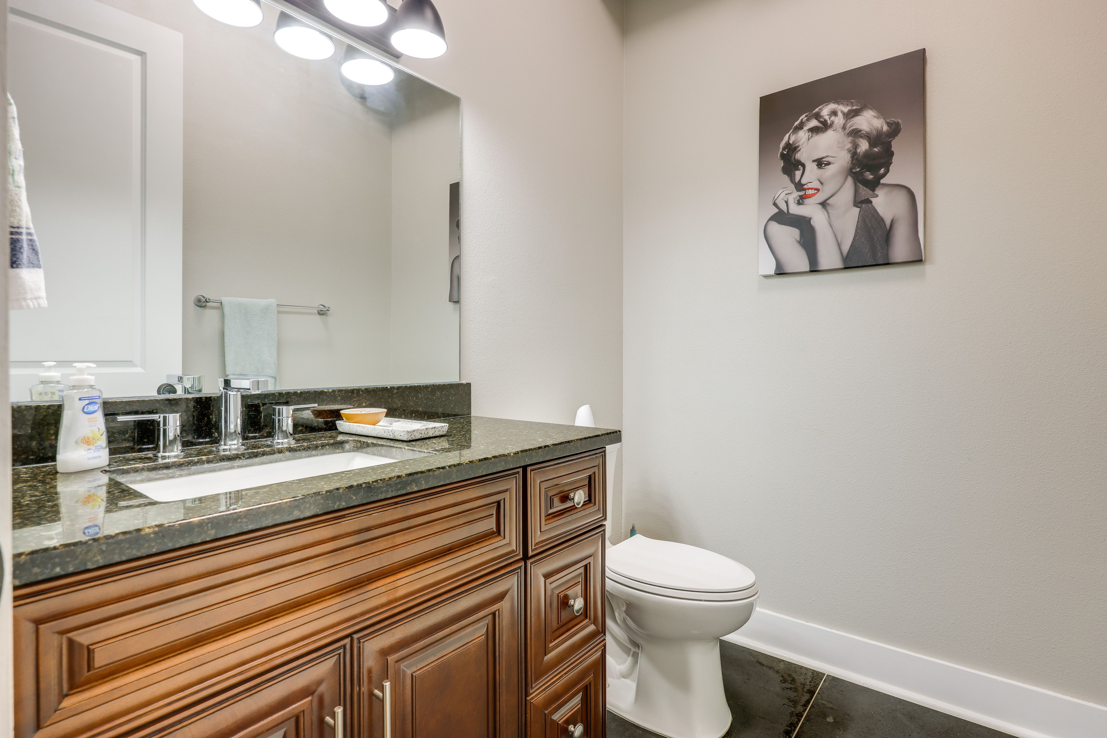 Half Bathroom | 1st Floor