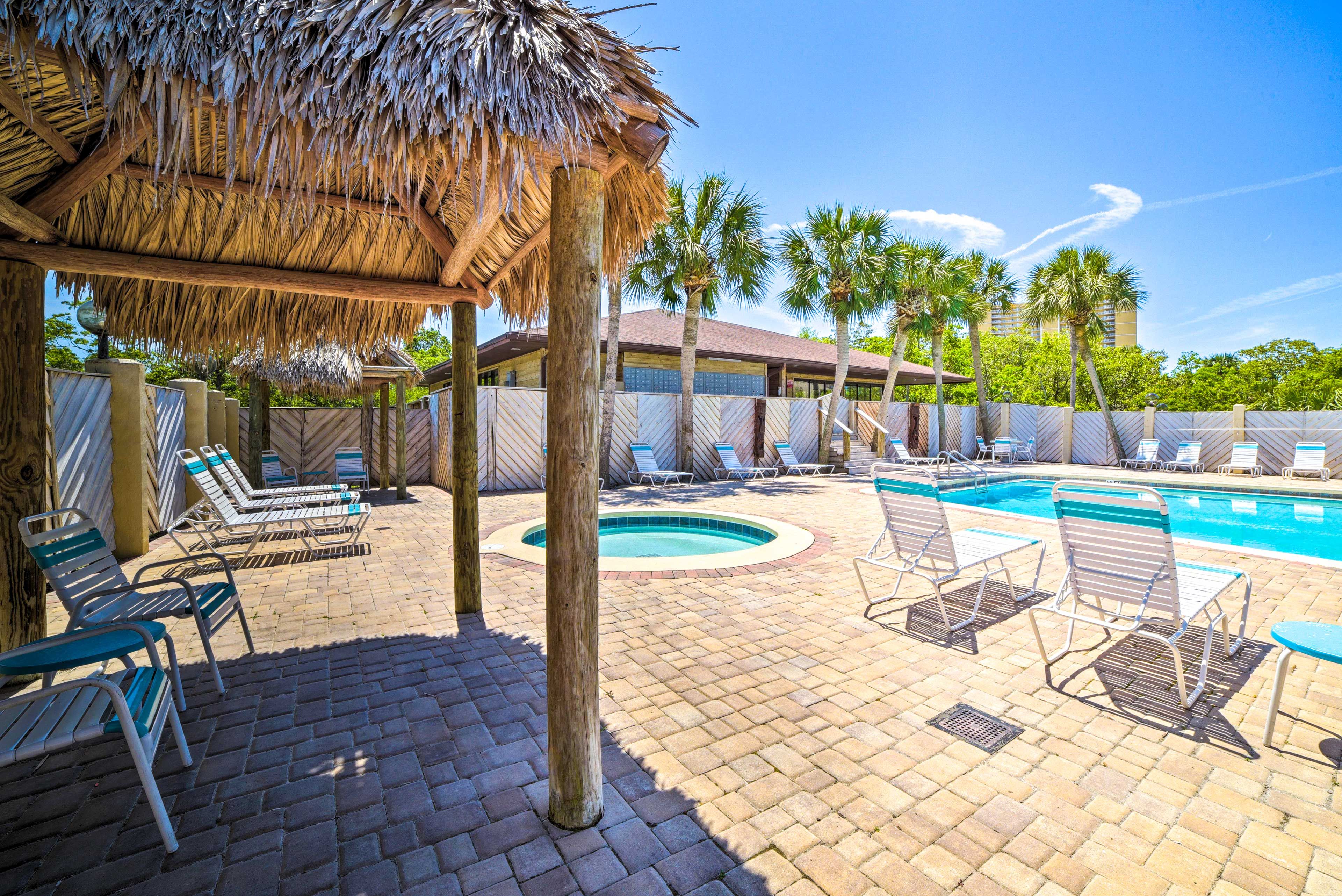 Portside Resort | Community Amenities
