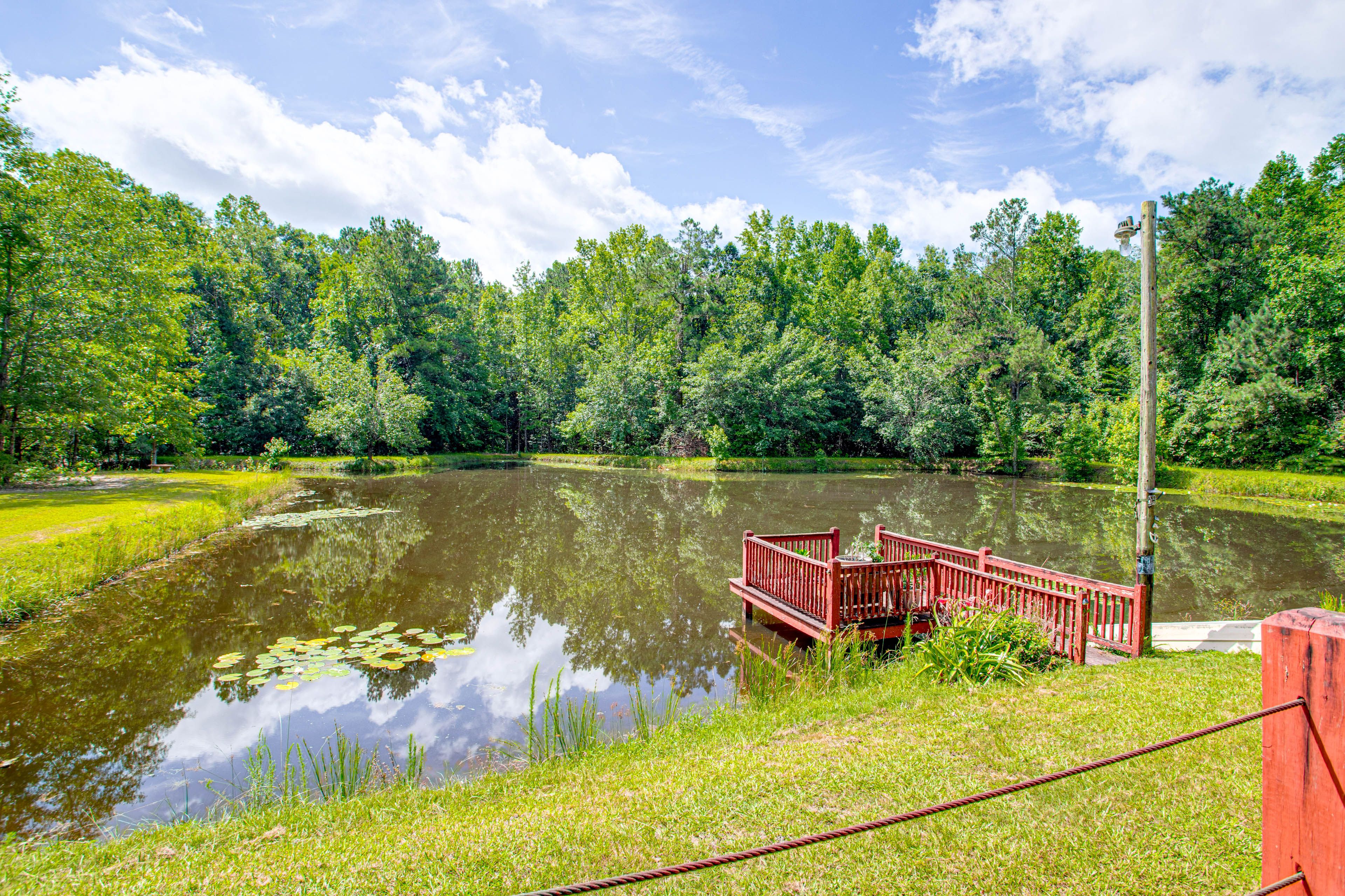 Cabin Exterior | Dock | Pond Access