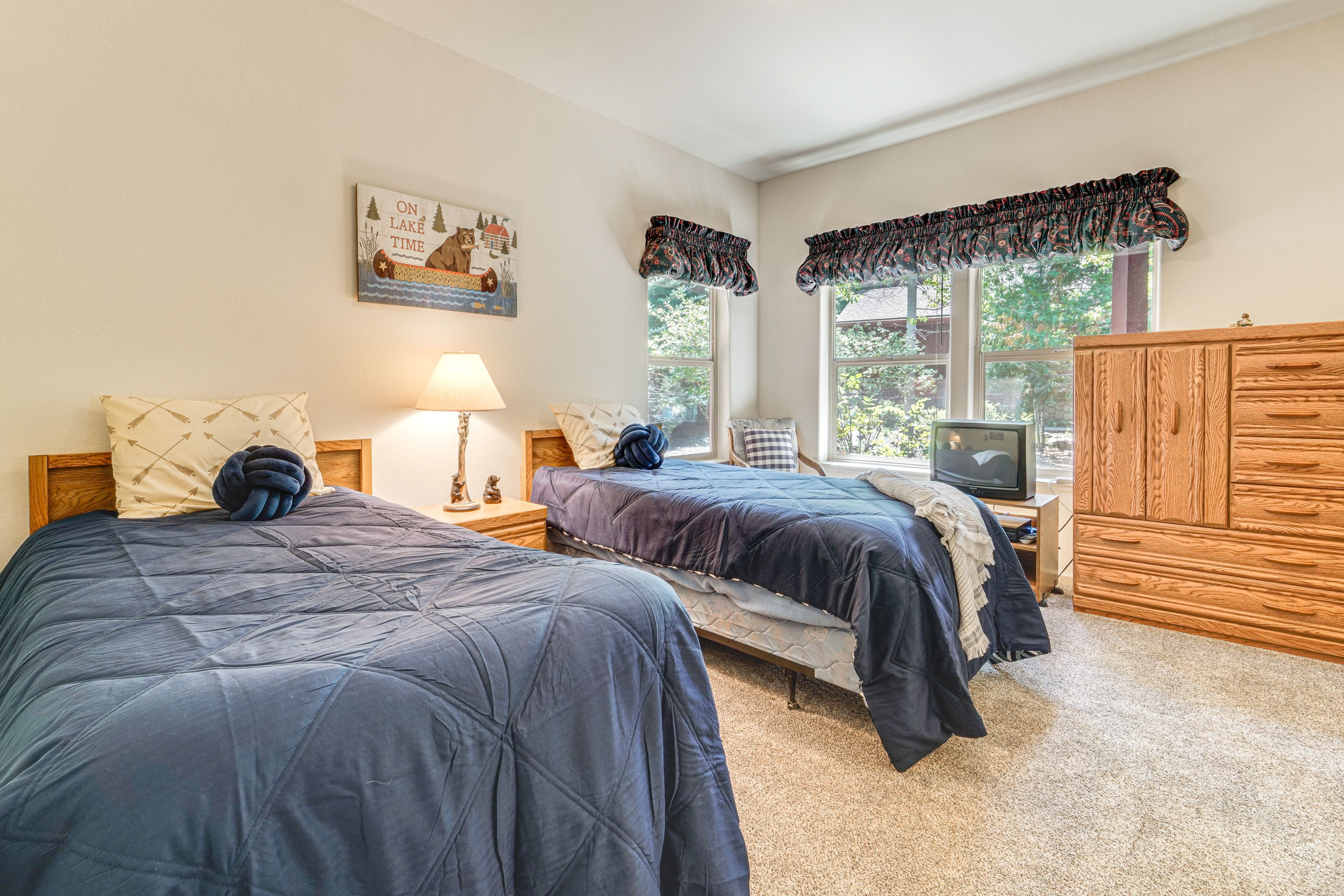 Bedroom 3 | 2 Twin Beds