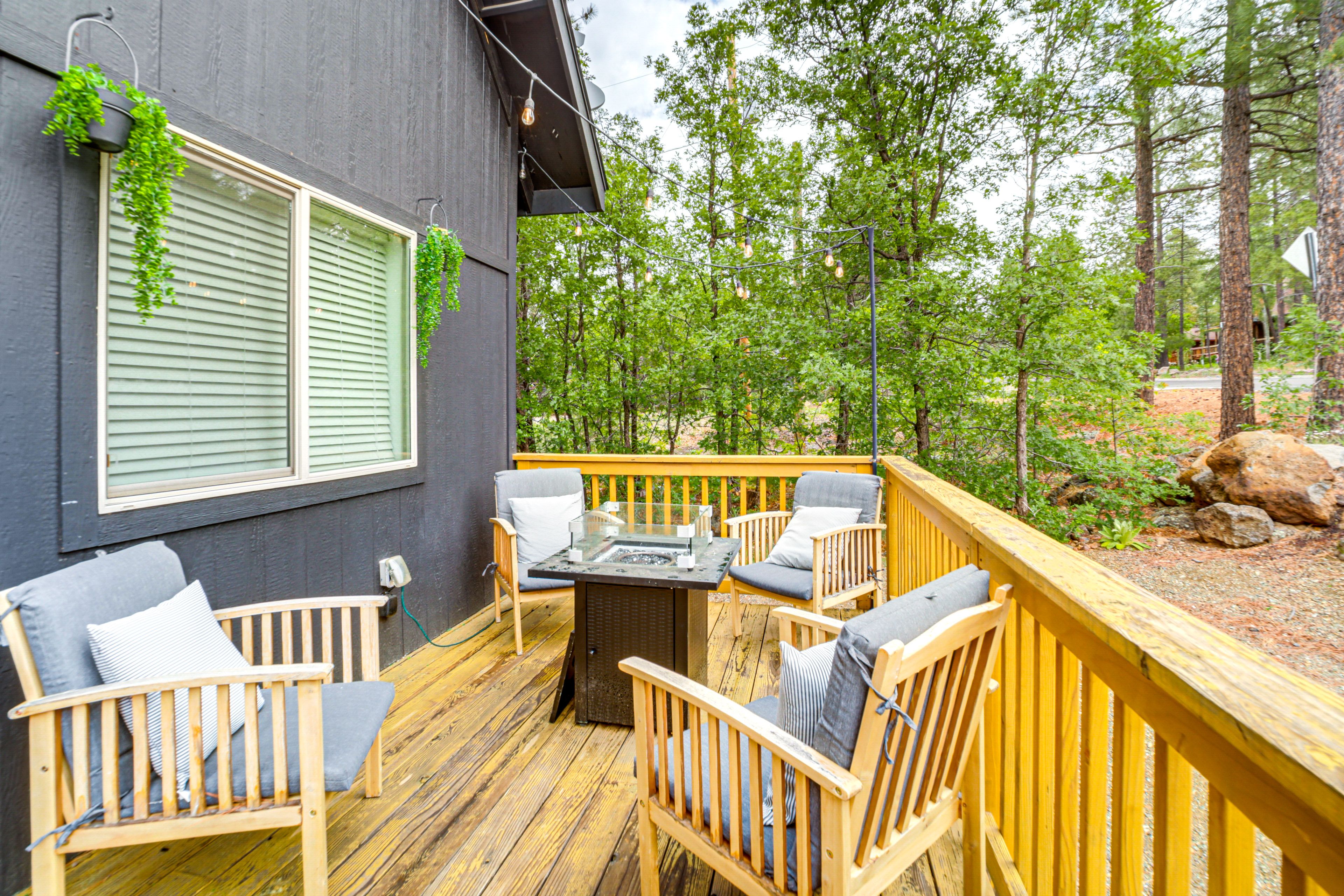 Front Deck | Gas Fire Table