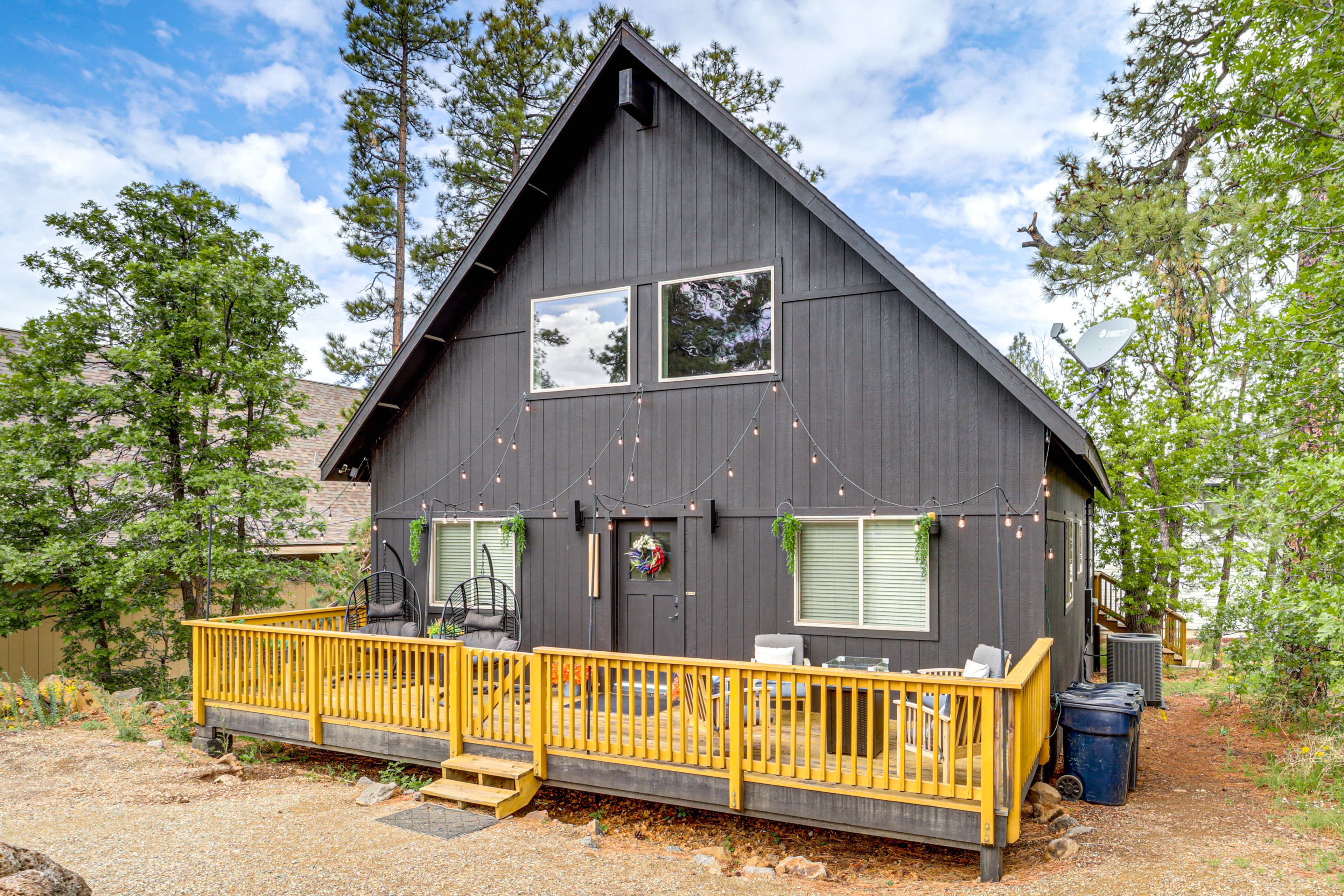 Munds Park Vacation Rental | 4BR | 2BA | 1,808 Sq Ft | Stairs Required