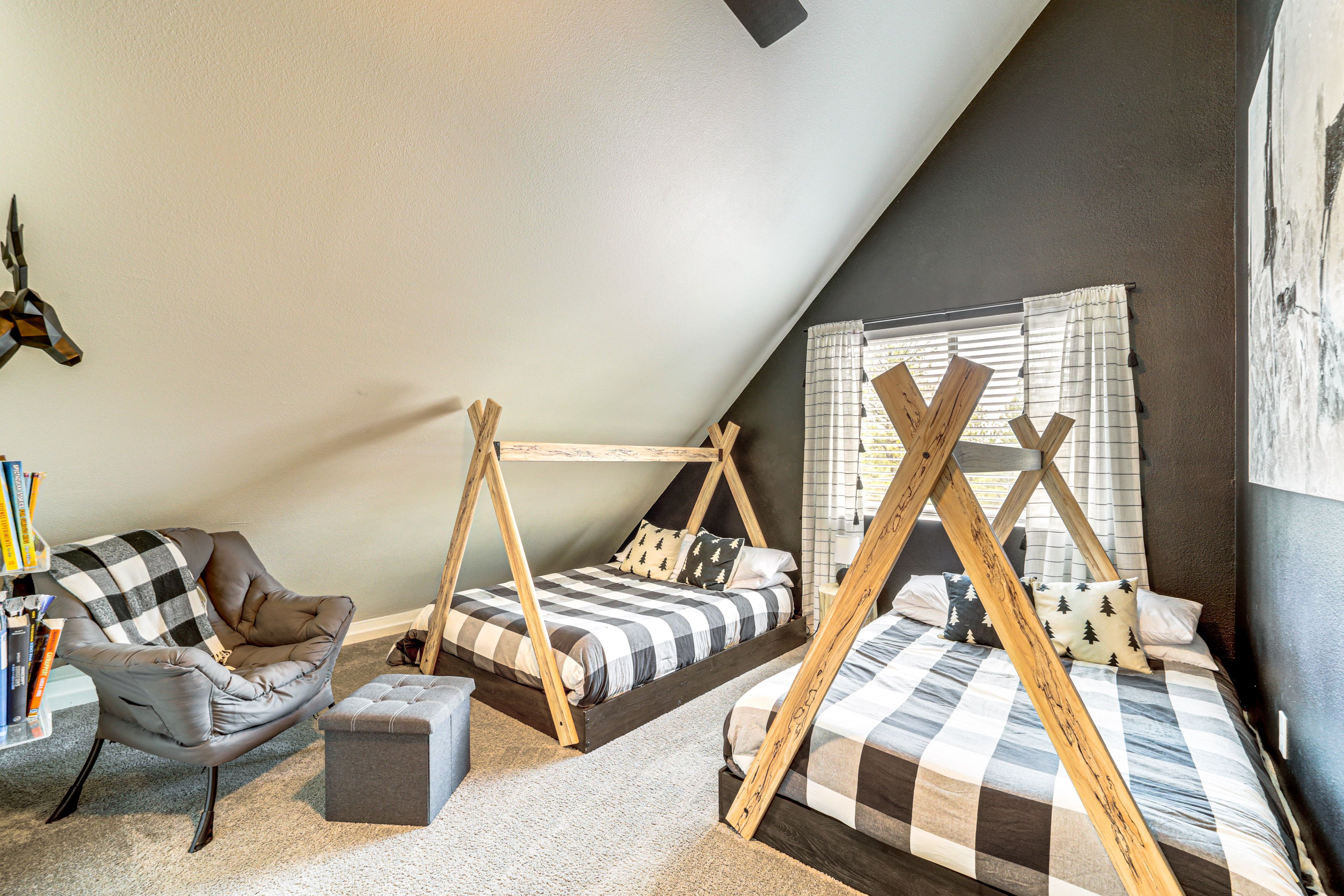 Bedroom 4 | 2 Full Beds | 2nd Floor