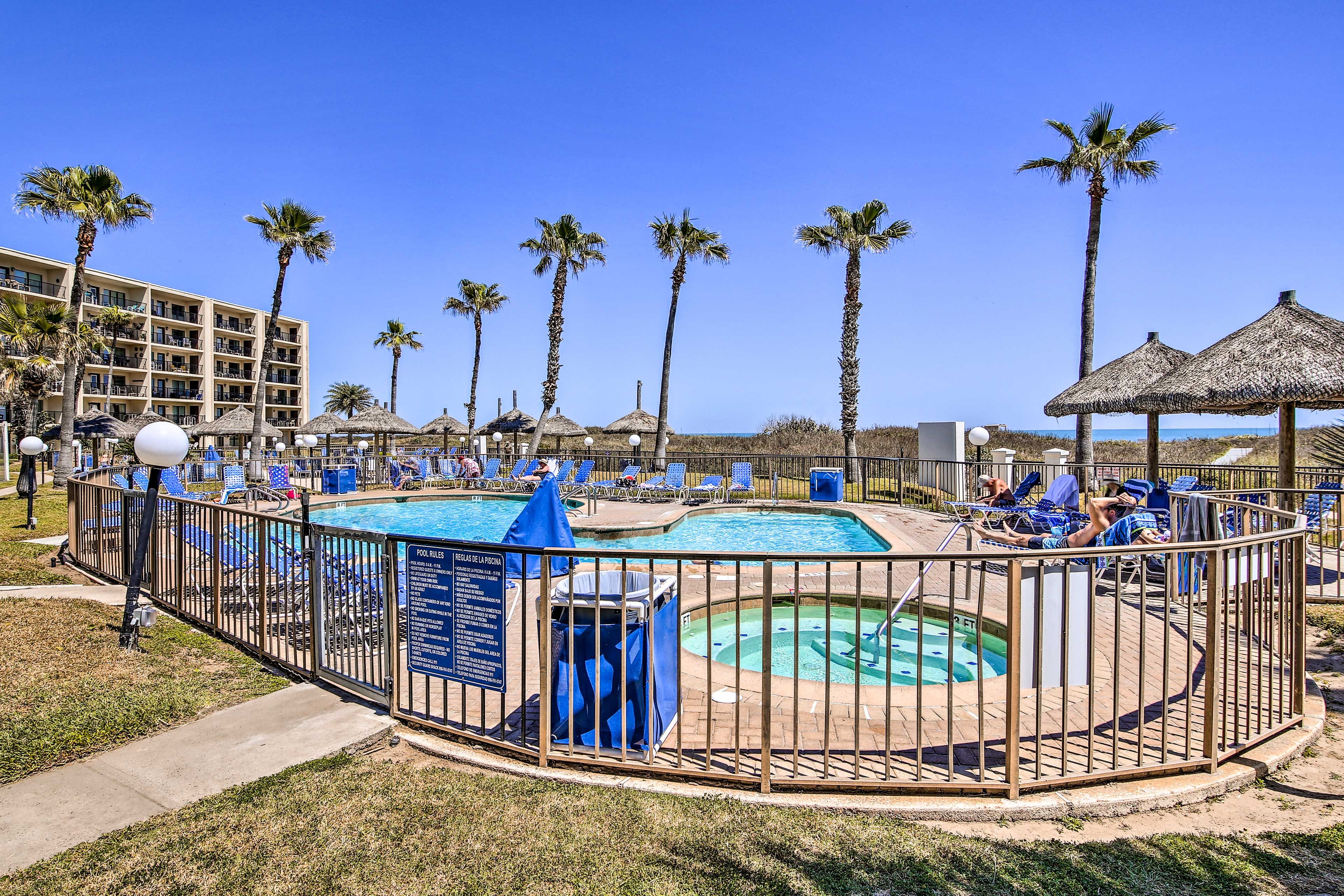 Additional Outdoor Pool & Hot Tub