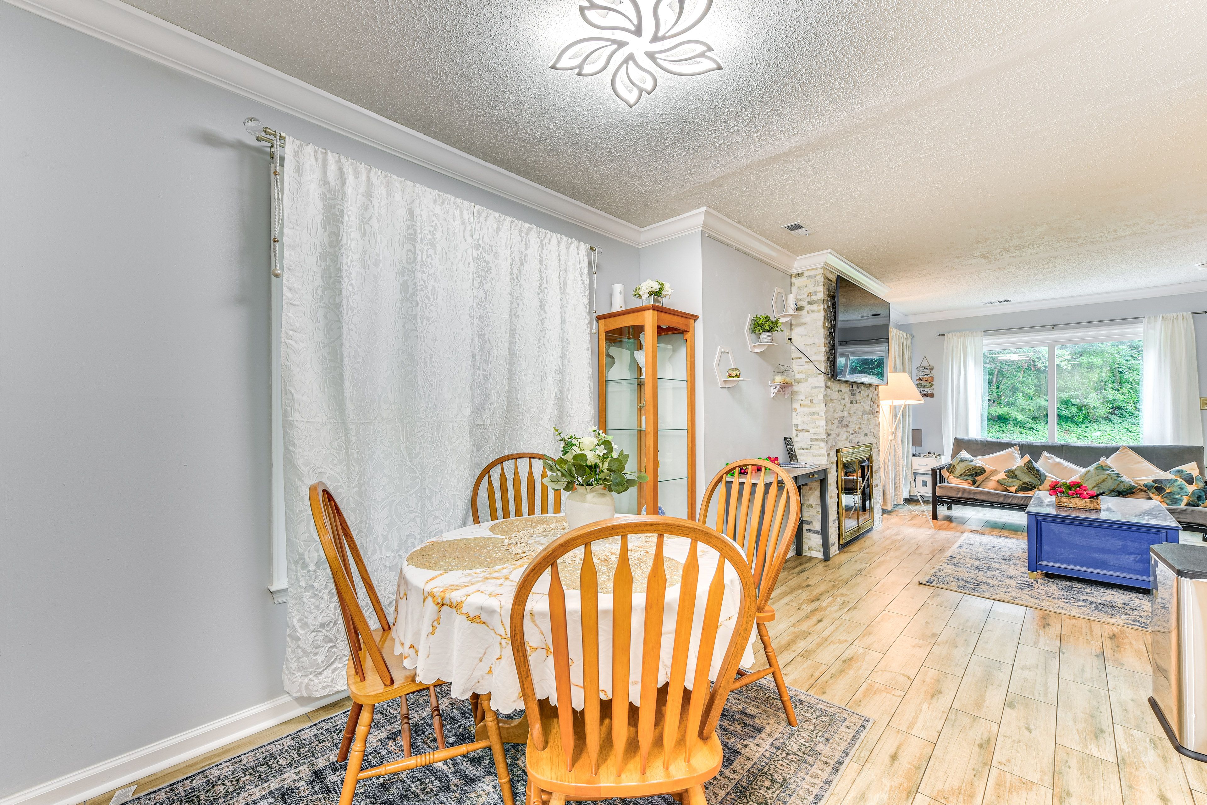 Dining Room | 1st Floor