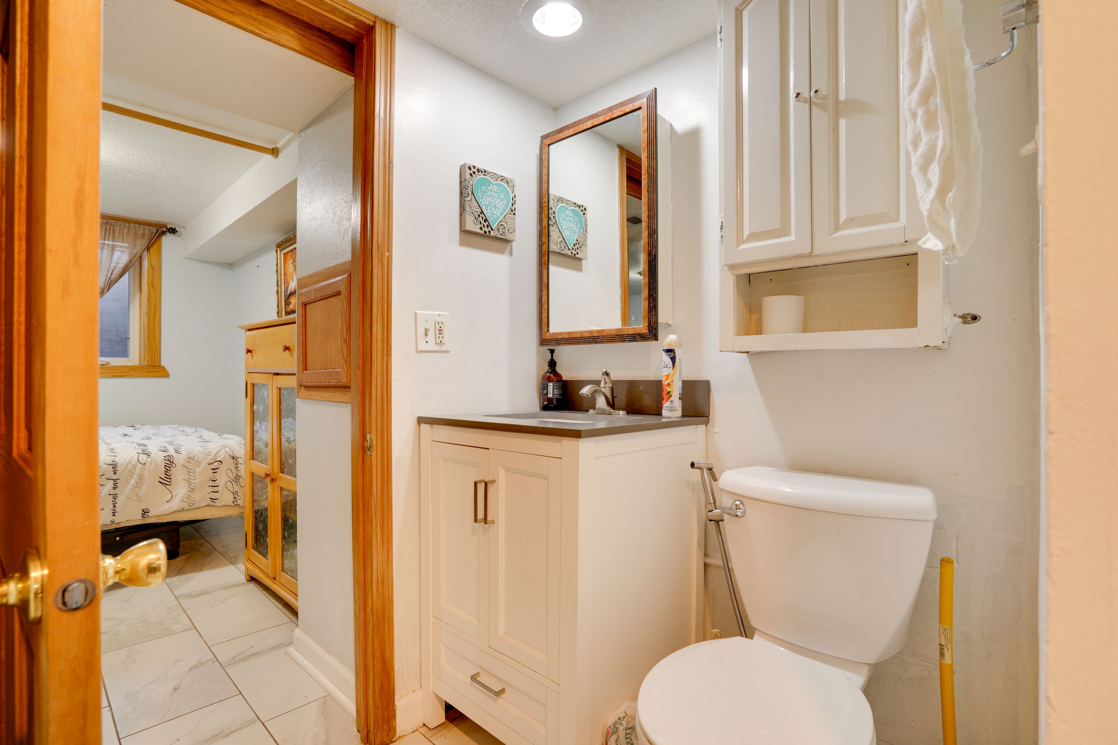 Full Bath | Towels