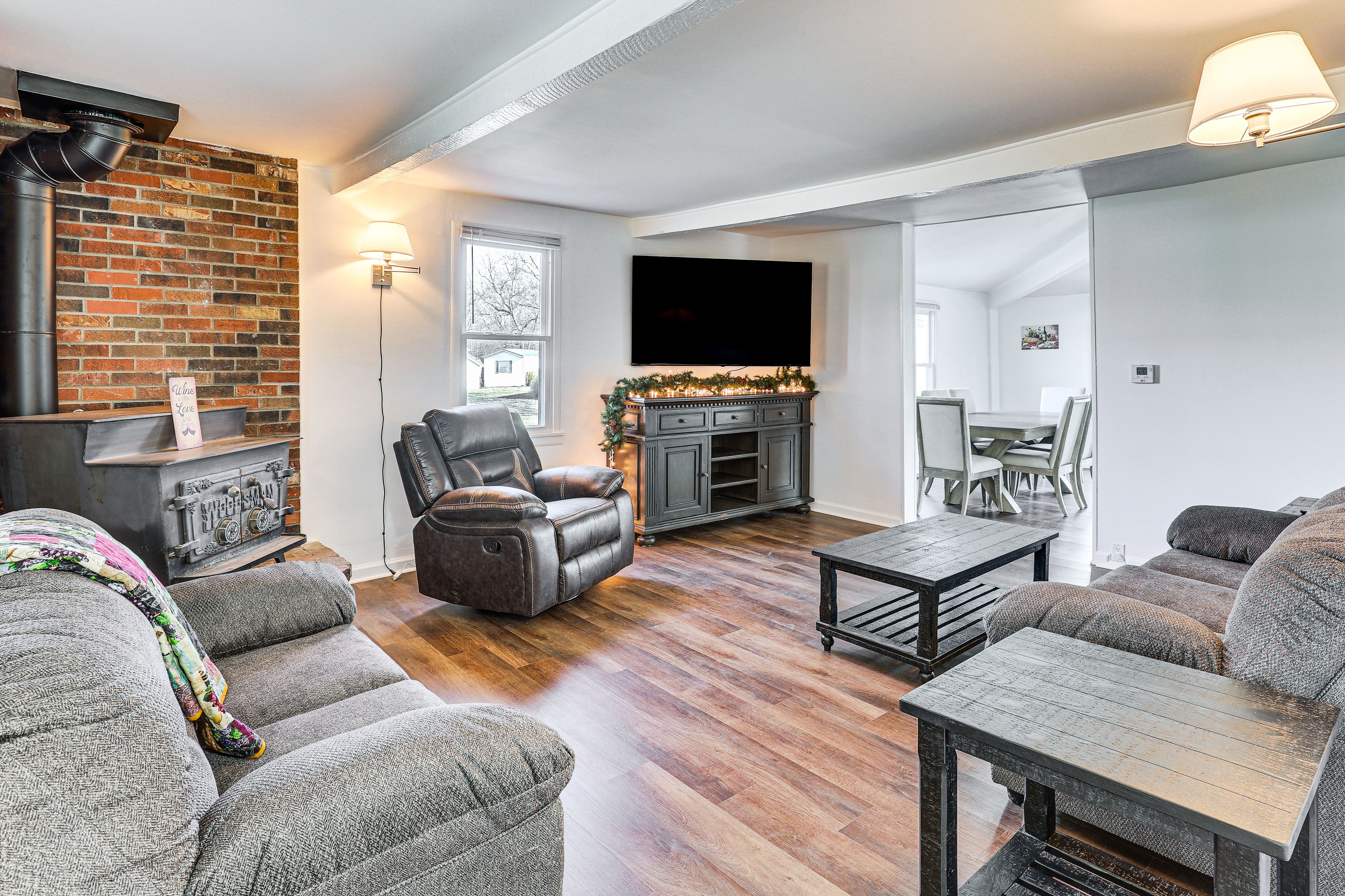 Holt Vacation Rental | 4BR | 2.5BA | 2 Steps to Enter | 2,400 Sq Ft