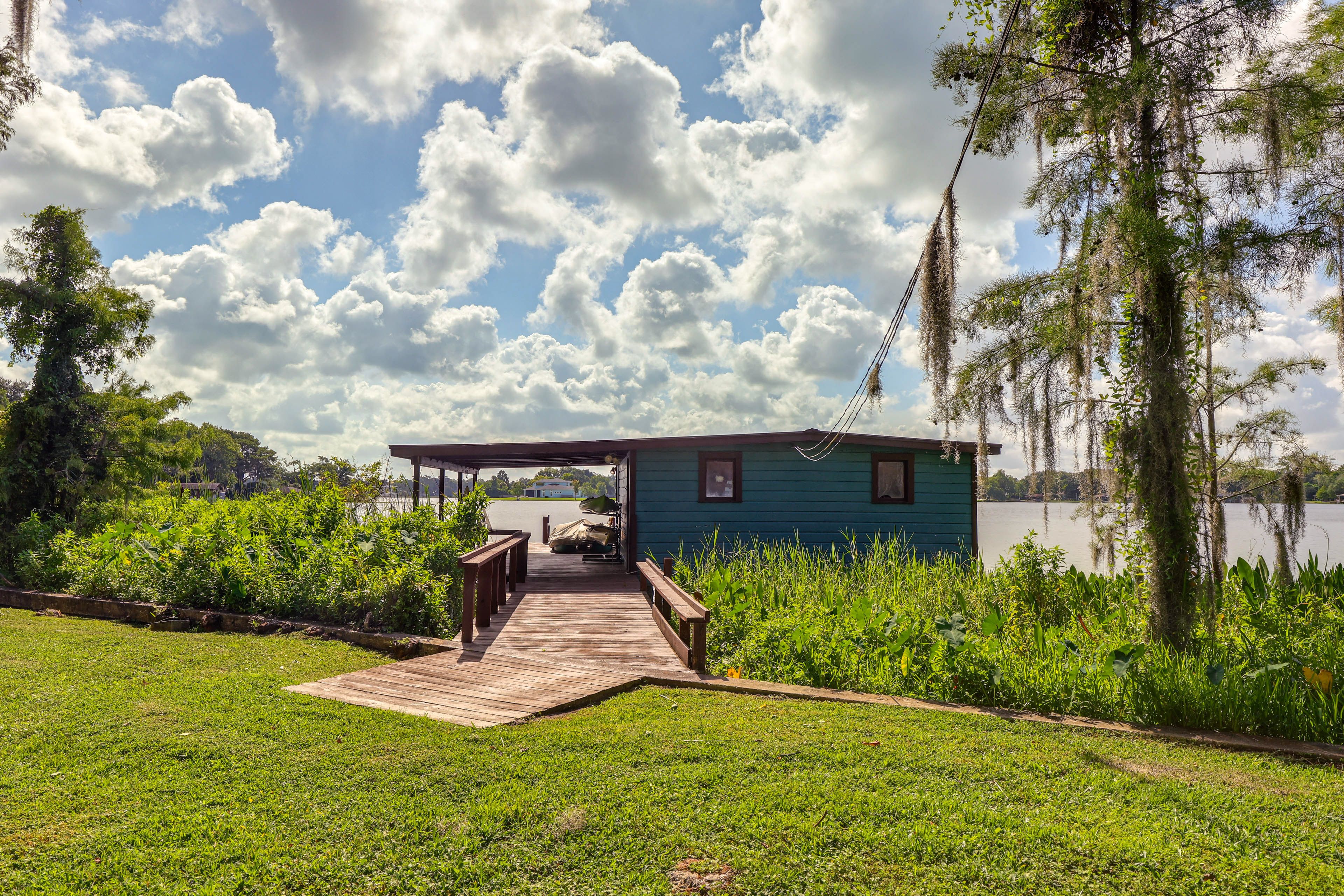 Lake Access On-Site