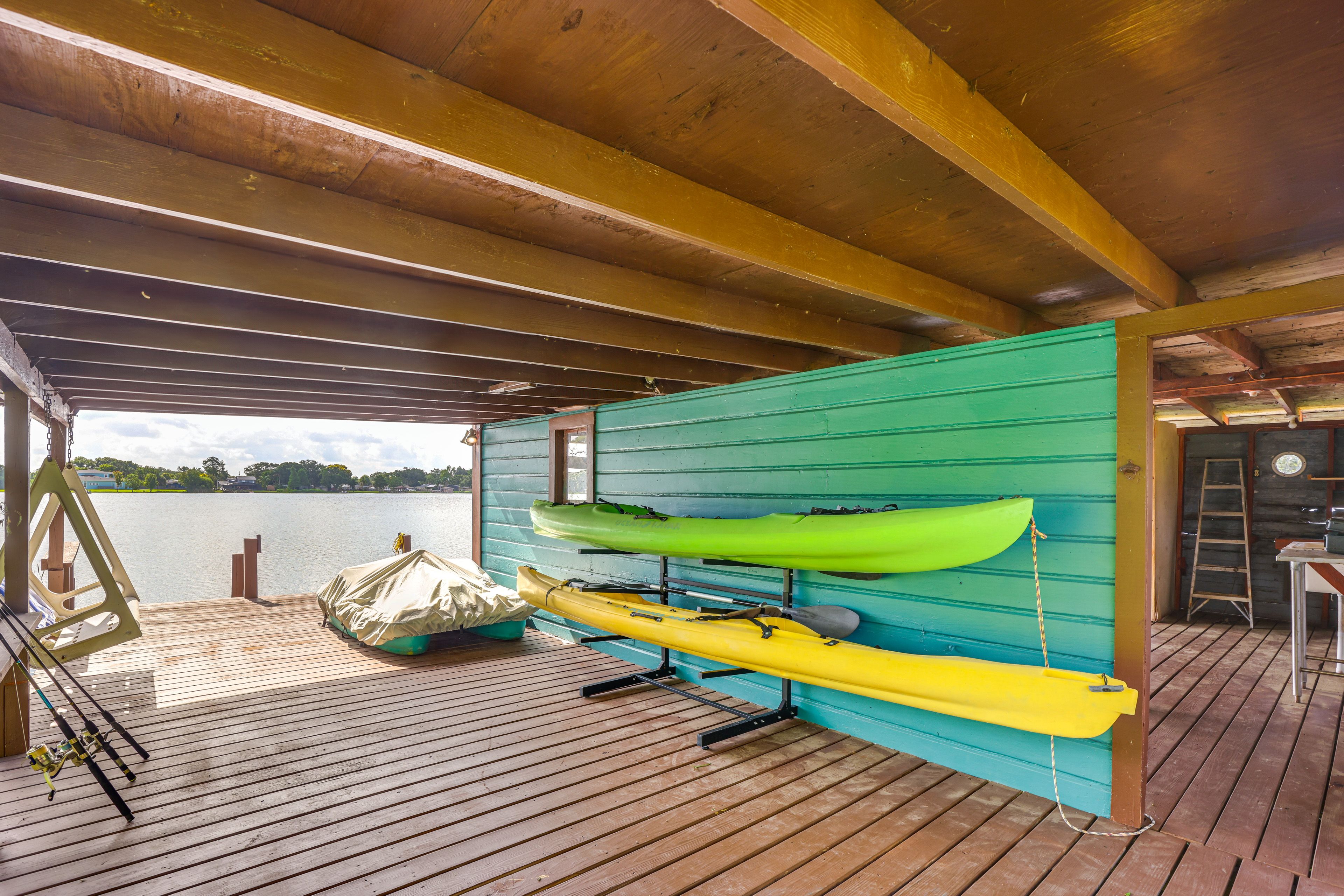 Private Boat Dock | 2 Kayaks | Paddleboat