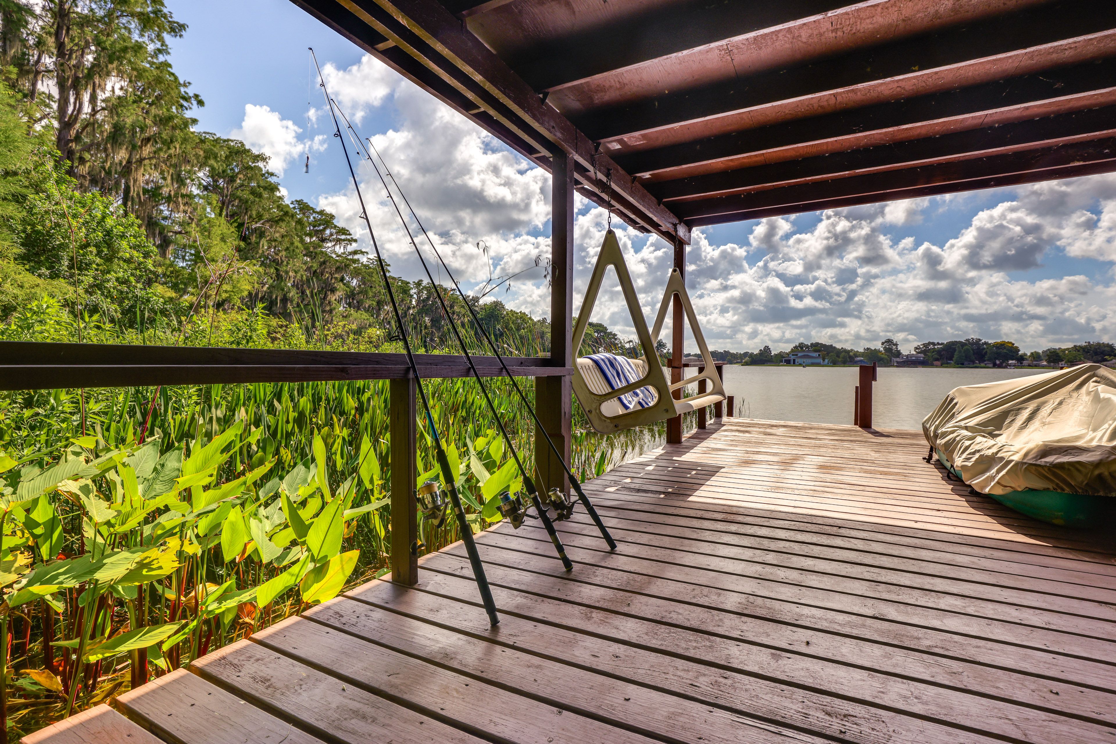 Boat Dock | Paddleboat | 2 Kayaks | Swing | Boat Slip