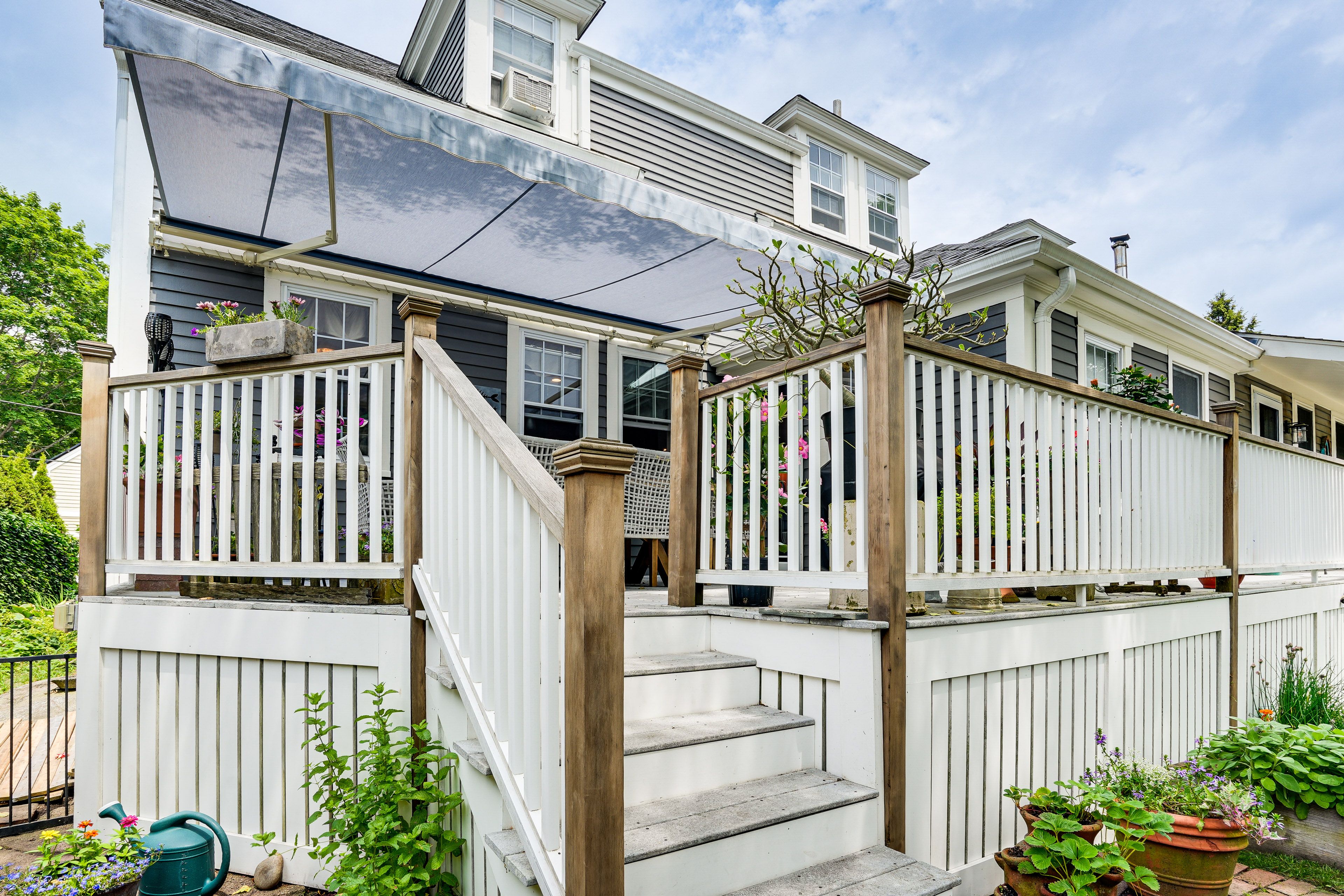 Private Backyard & Garden