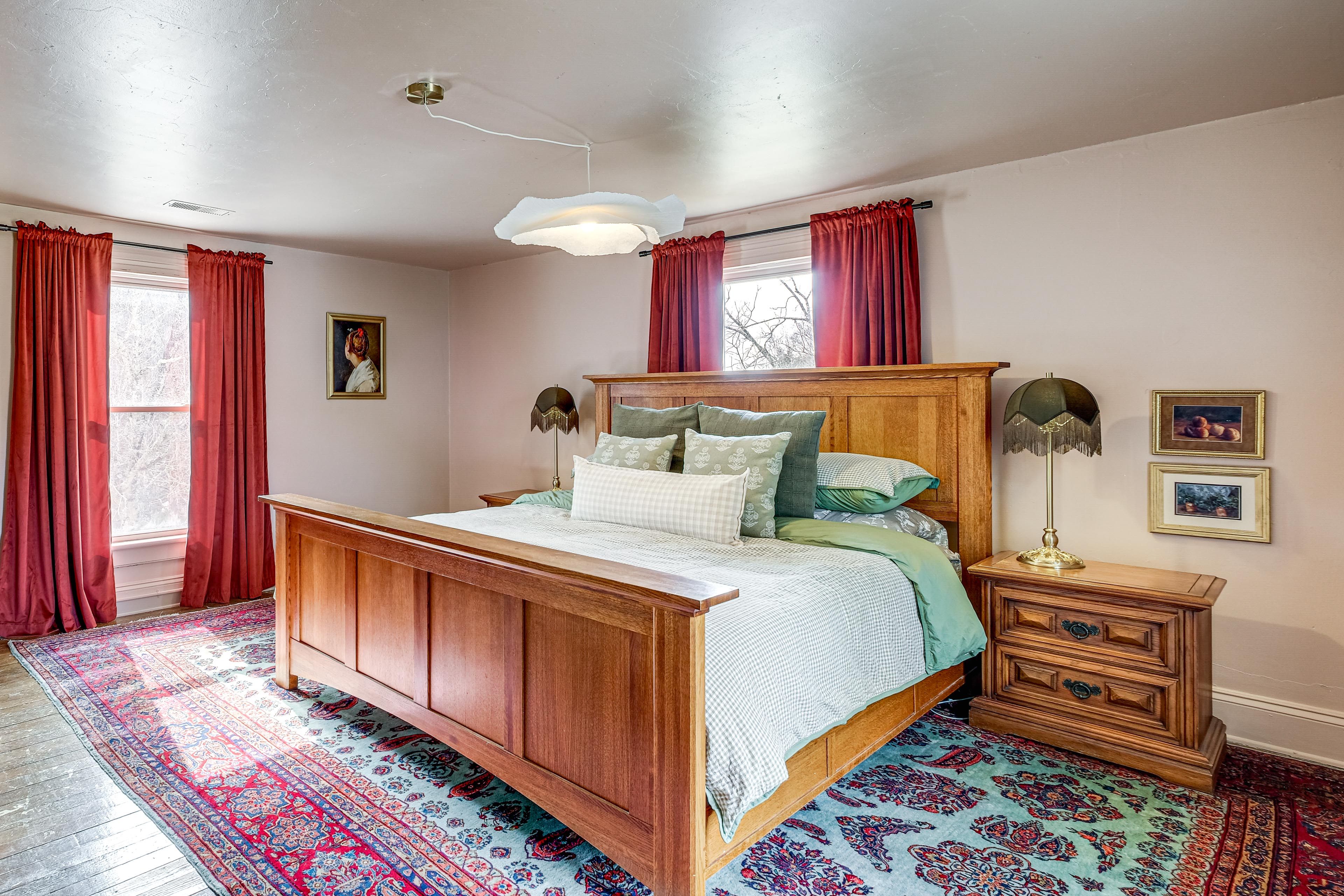 Bedroom 2 | King Bed | Flat-Screen TV | 2nd Floor