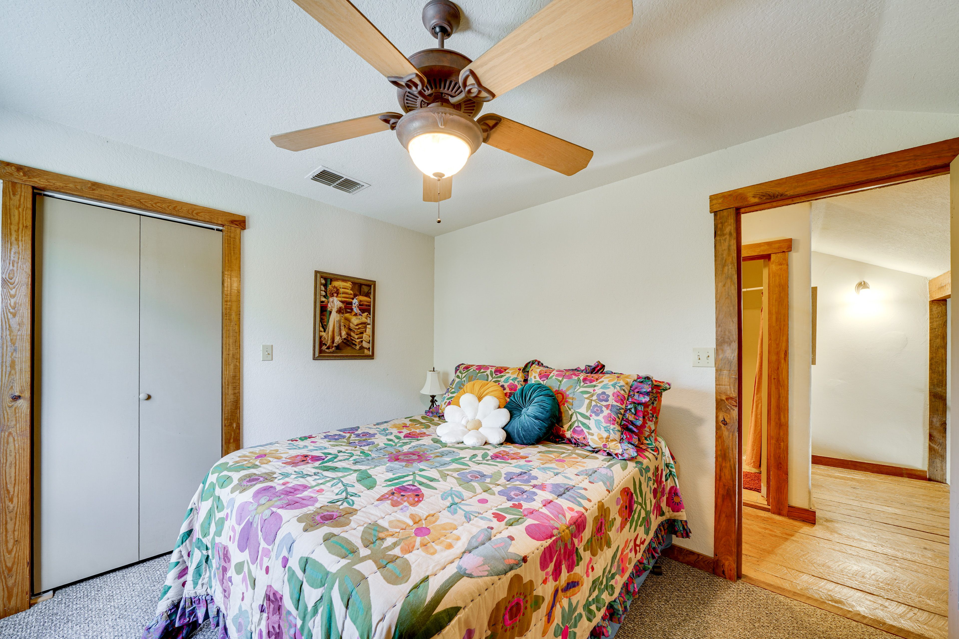 Bedroom 2 | Queen Bed | 2nd Floor