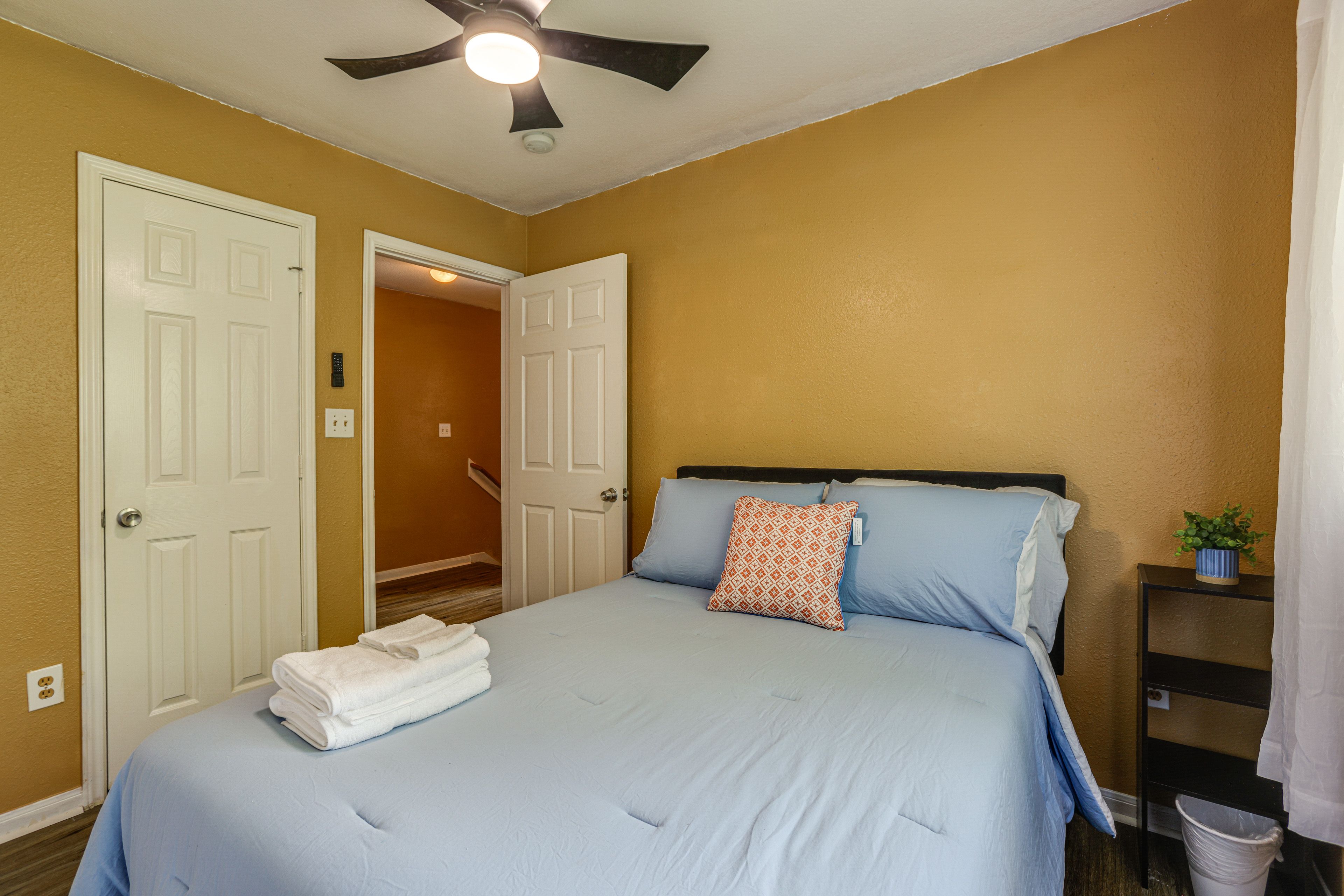 Bedroom 2 | 2nd Floor | Full Bed