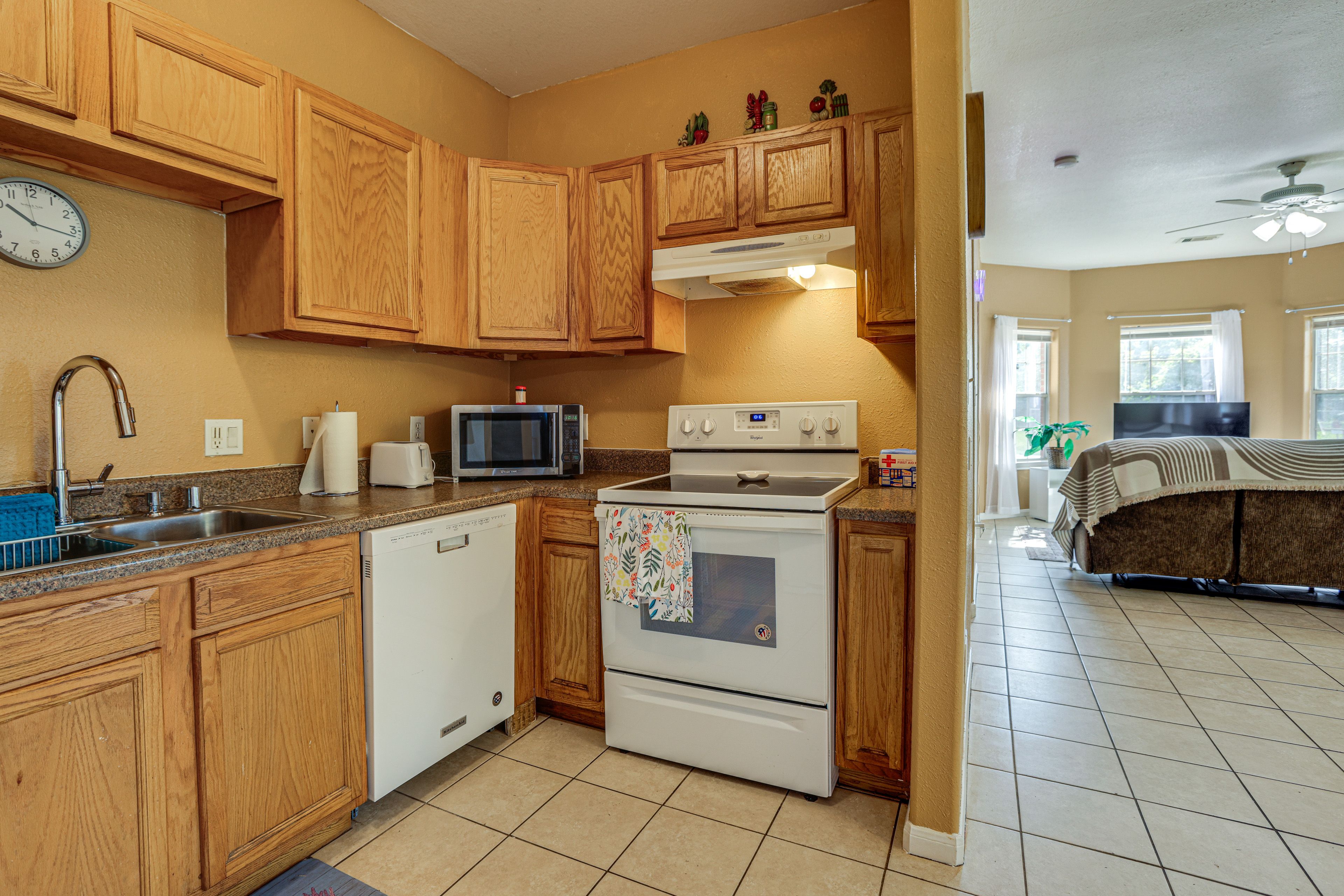 Kitchen | 1st Floor | Drip Coffee Maker | Toaster | Cooking Basics