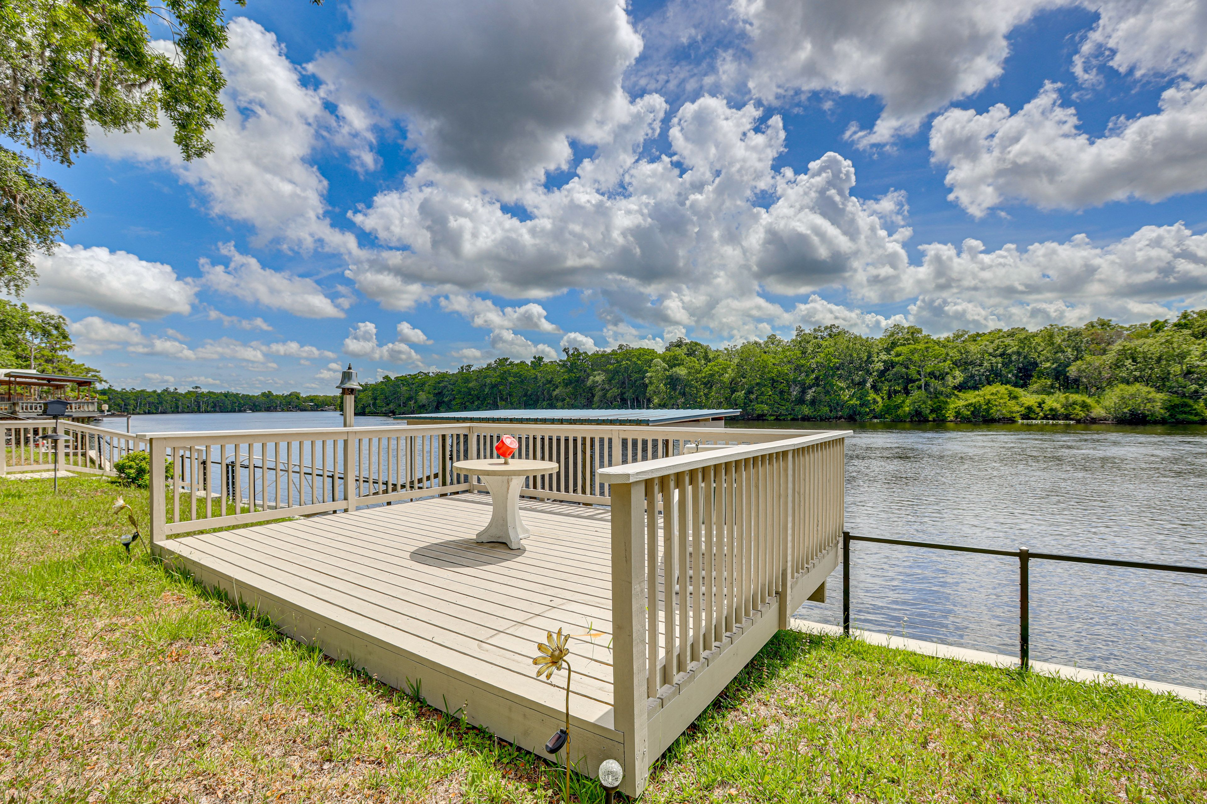 Deck