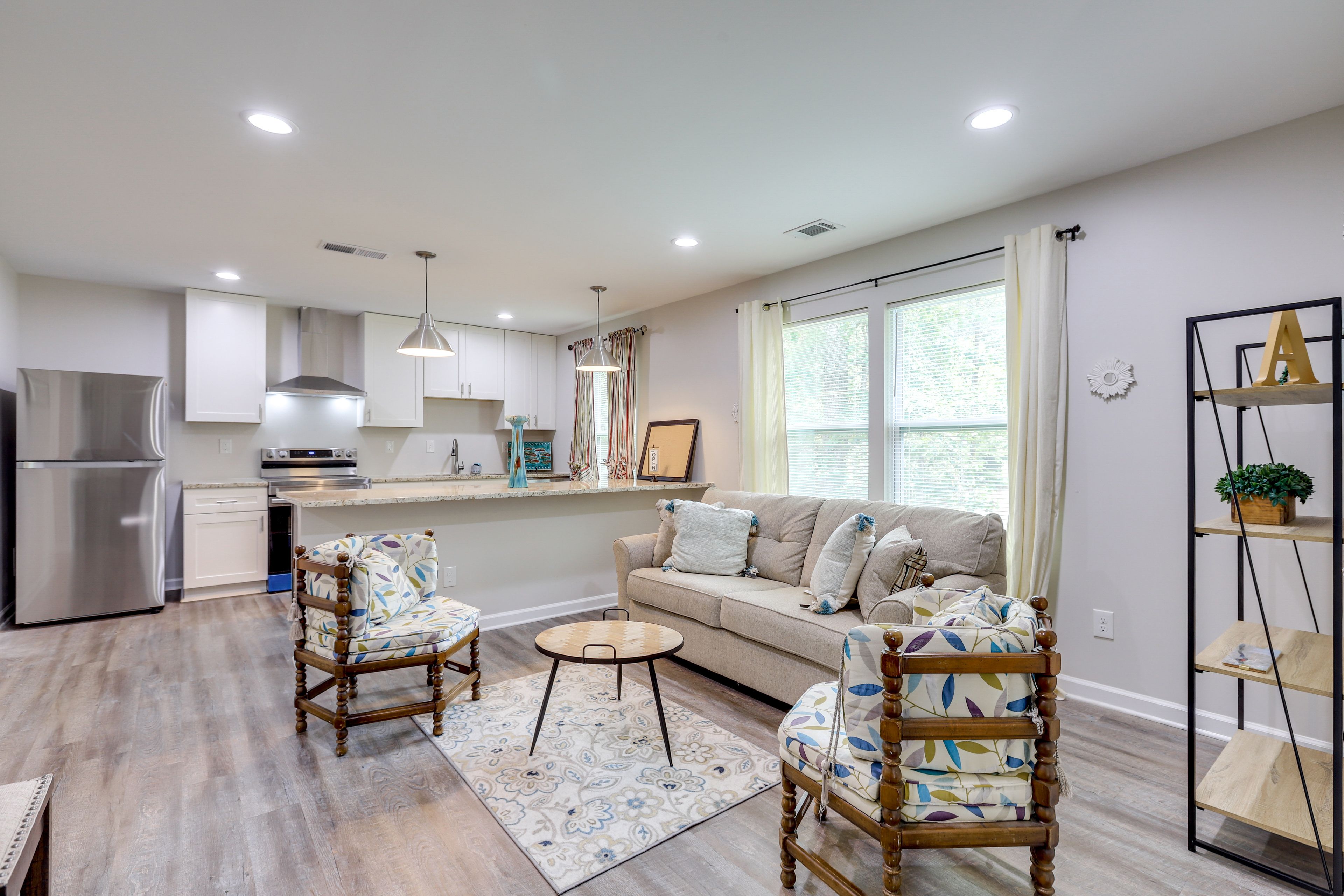 Fayetteville Vacation Rental | 2BR | 1BA | 870 Sq Ft | Stairs Required
