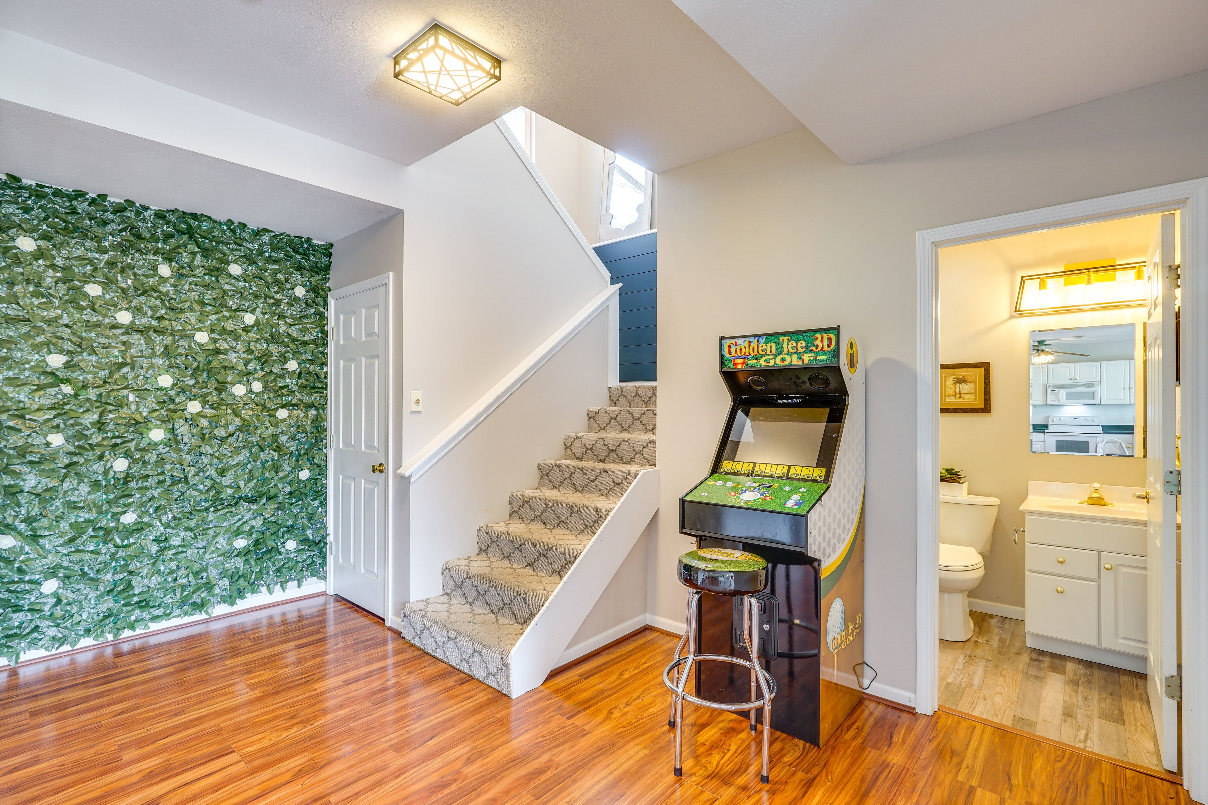 Arcade Console | Lower Level