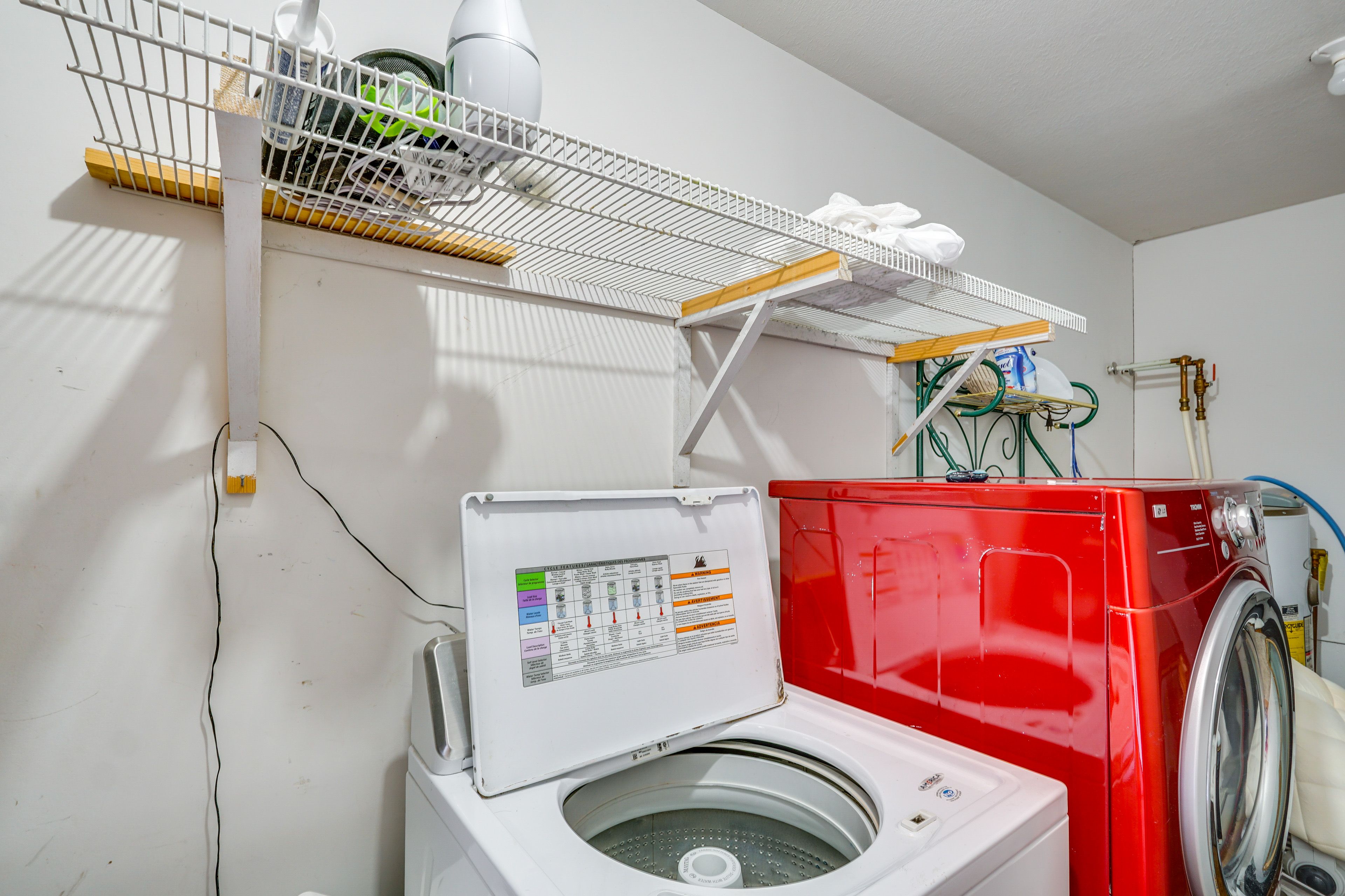 Washer & Dryer | Upper Level