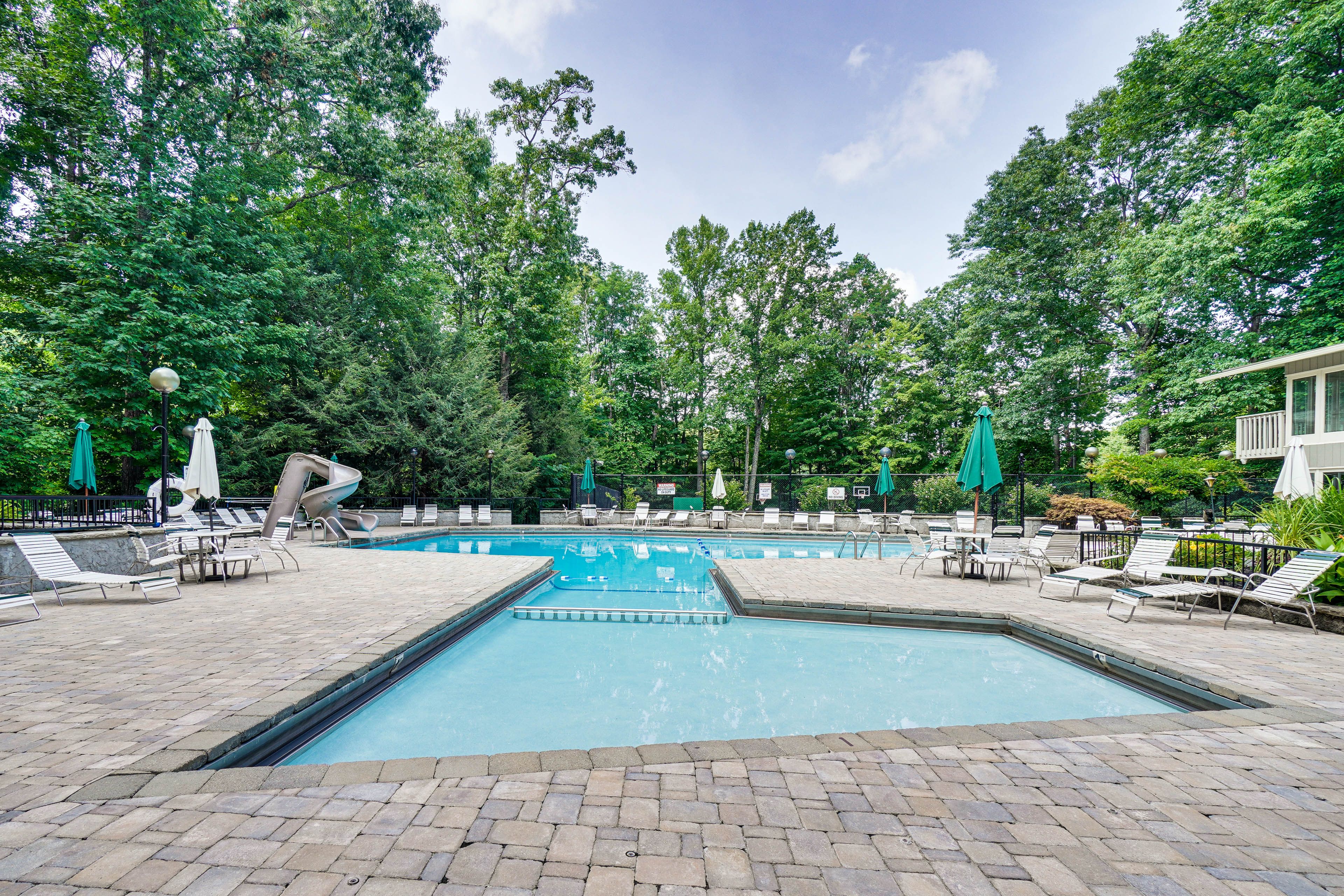 Seasonal Community Pool