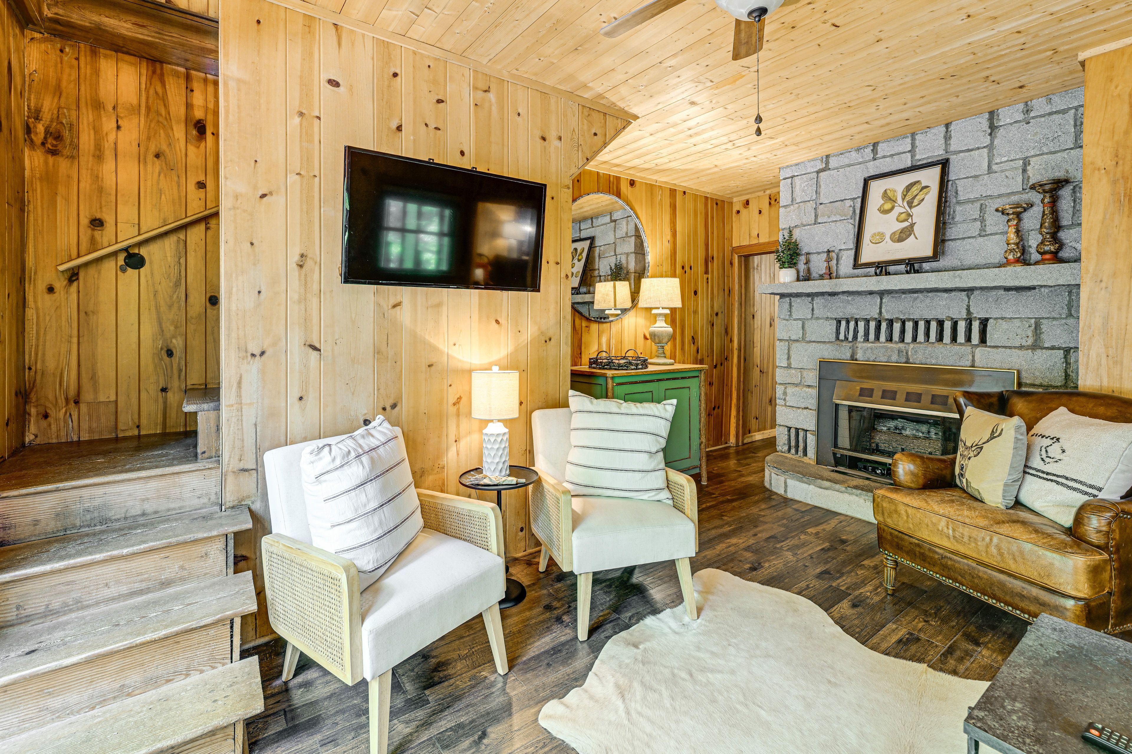 Living Room | Lower Floor | Smart TV | Fireplace