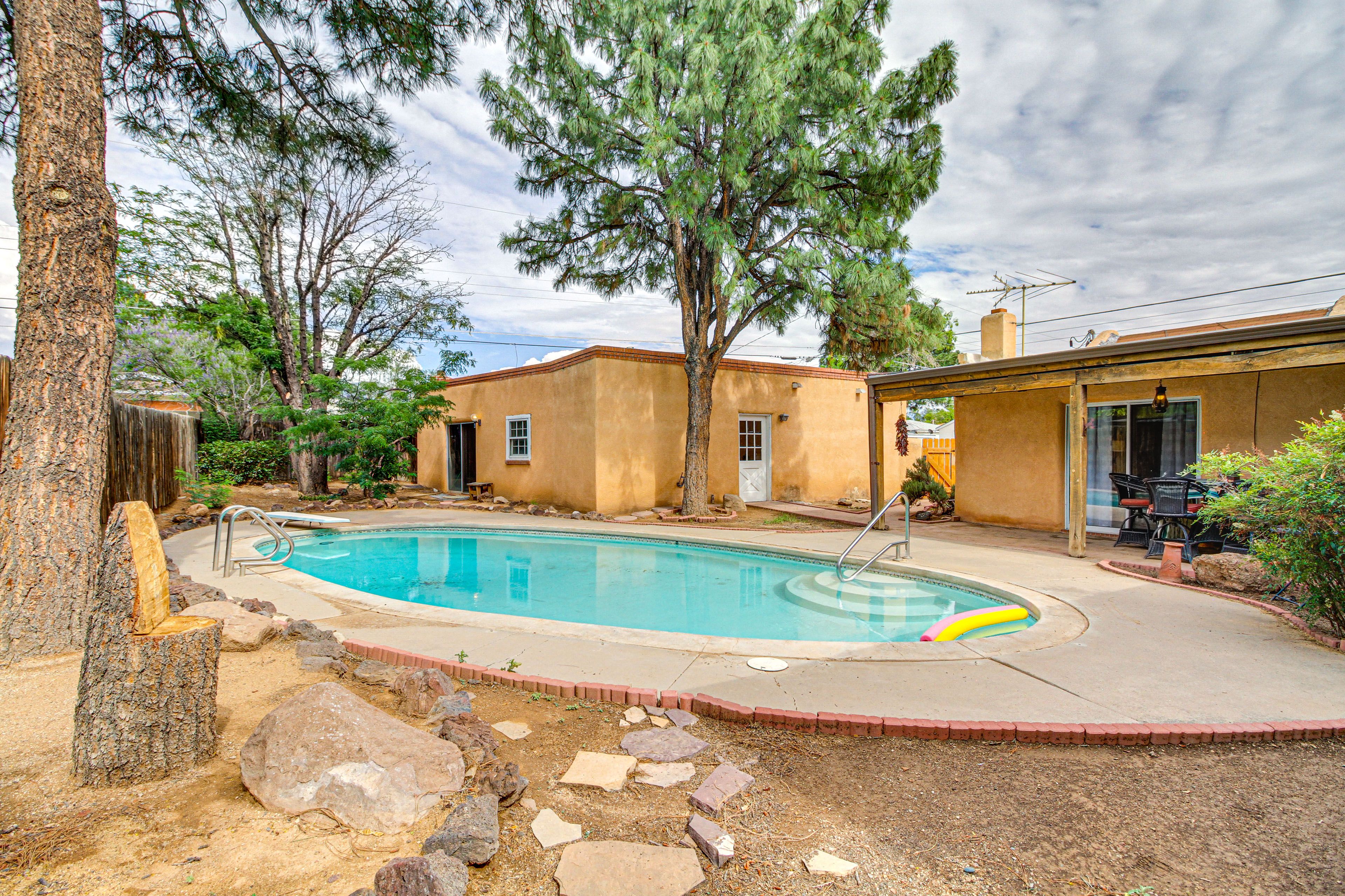 Albuquerque Vacation Rental | 3BR | 2BA | 1,900 Sq Ft | Small Step to Enter