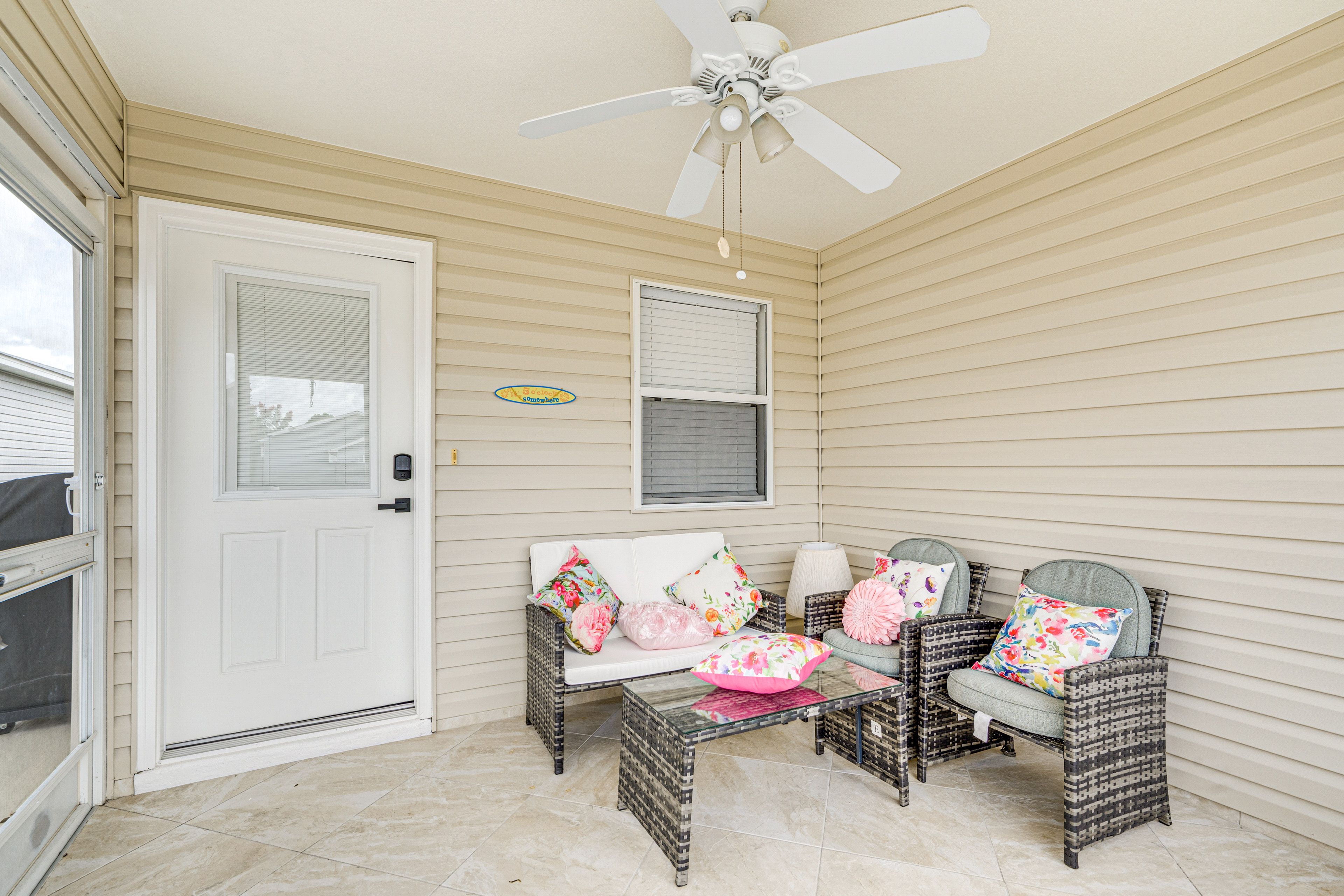 Screened Lanai | Single-Story House | 11 Mi to Lake Griffin State Park