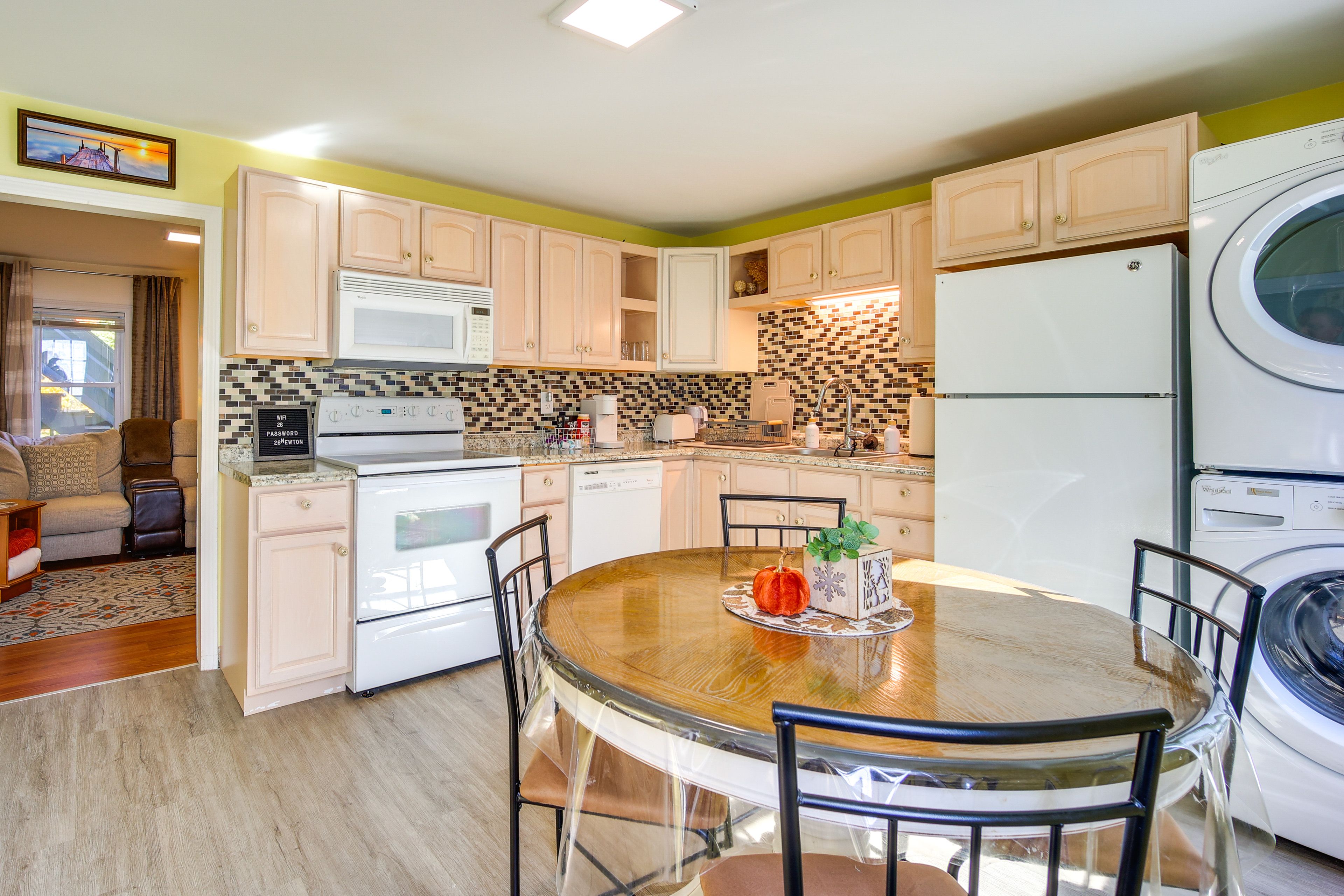 Kitchen | Dining Area | Single-Story Unit