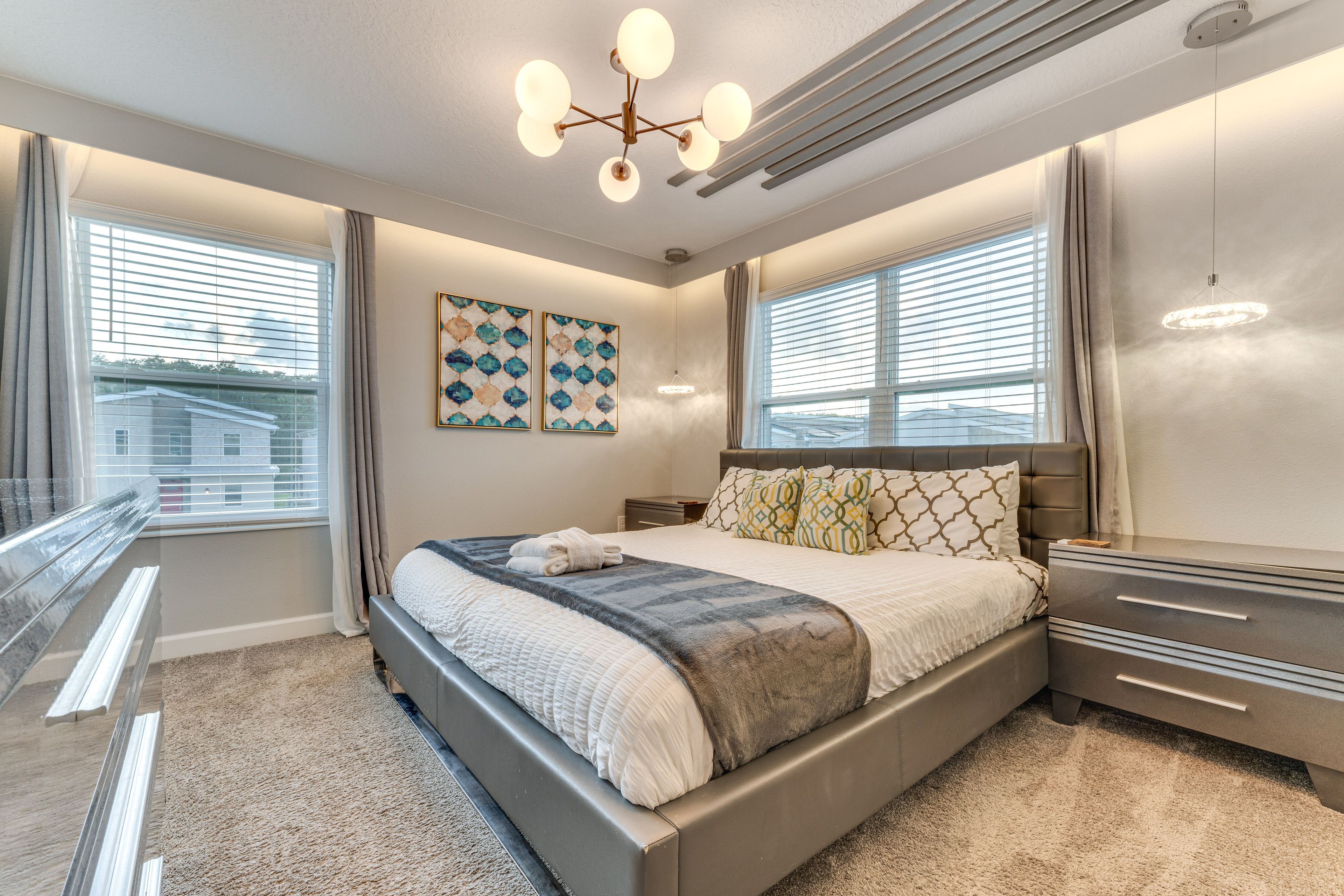 Bedroom 3 | King Bed | Smart TV | 2nd Floor