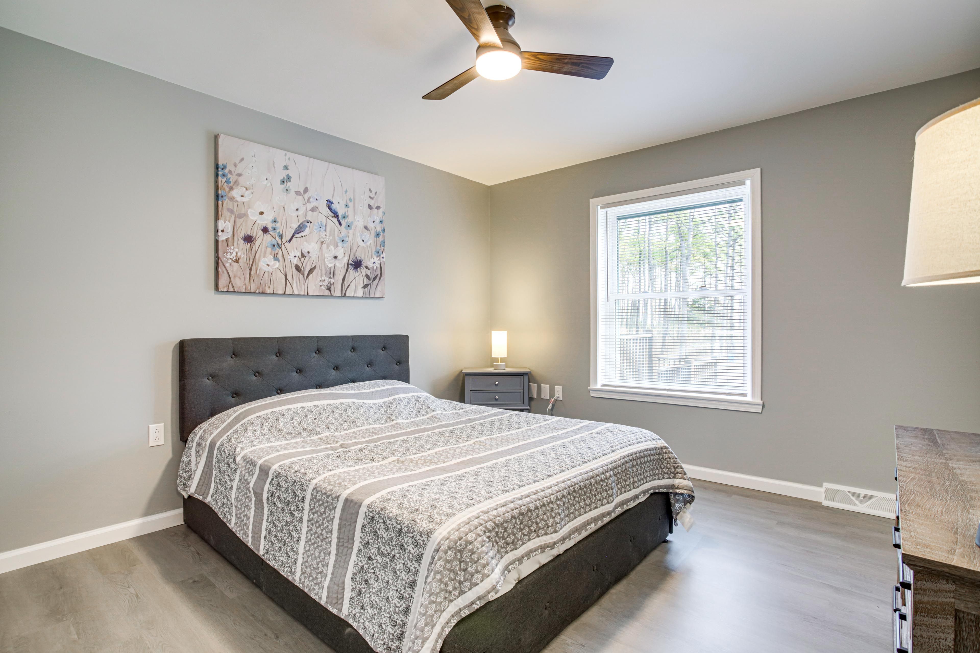 Bedroom 3 | Queen Bed | 1st Floor