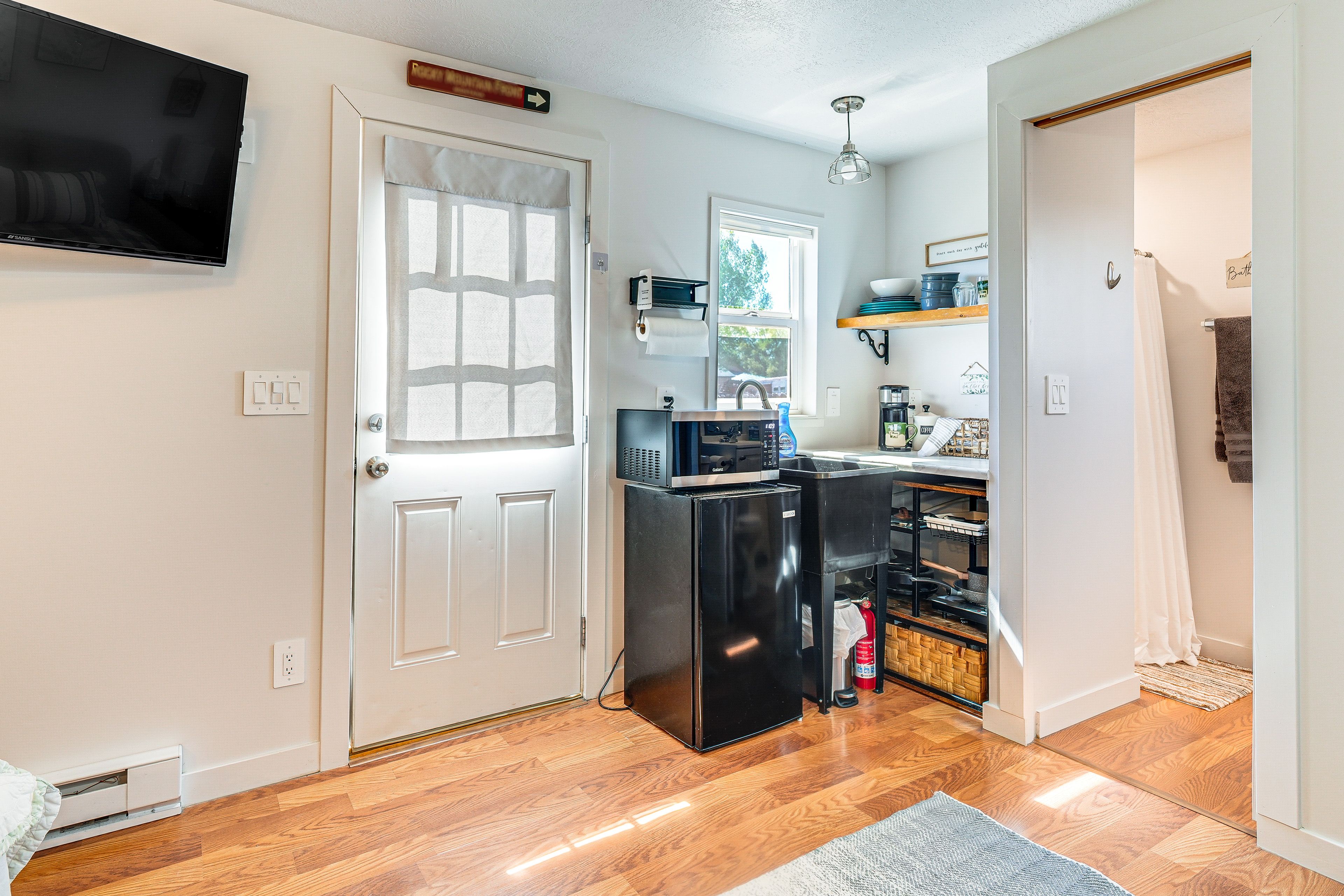 Kitchenette