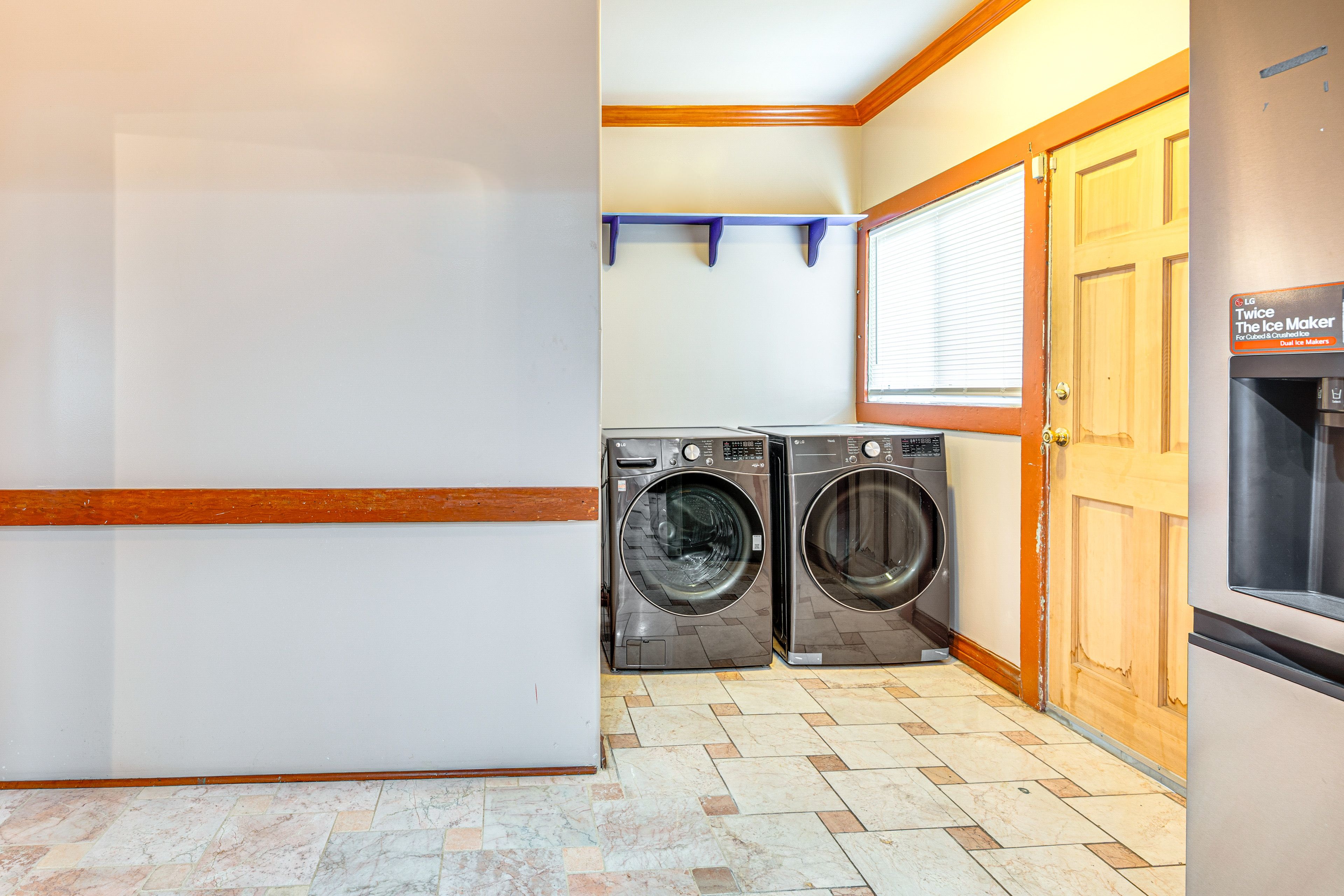 Washer & Dryer