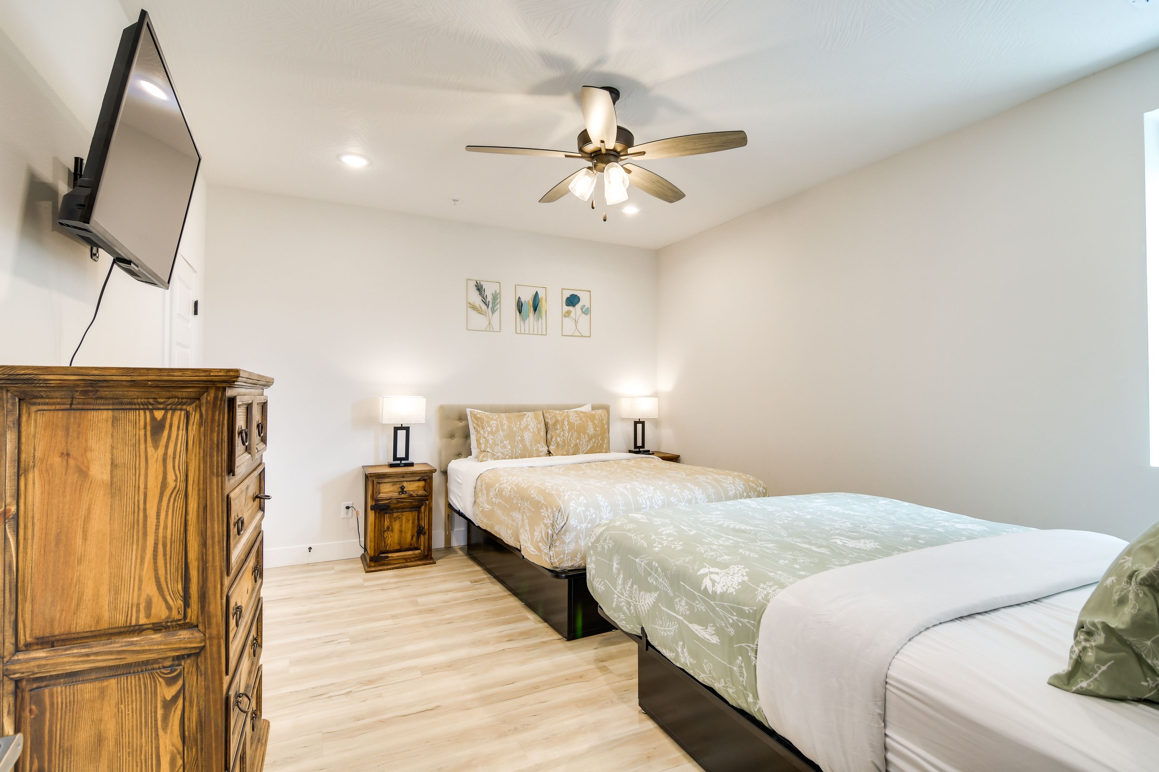 Bedroom 6 | 2 Full Beds | Lower Level