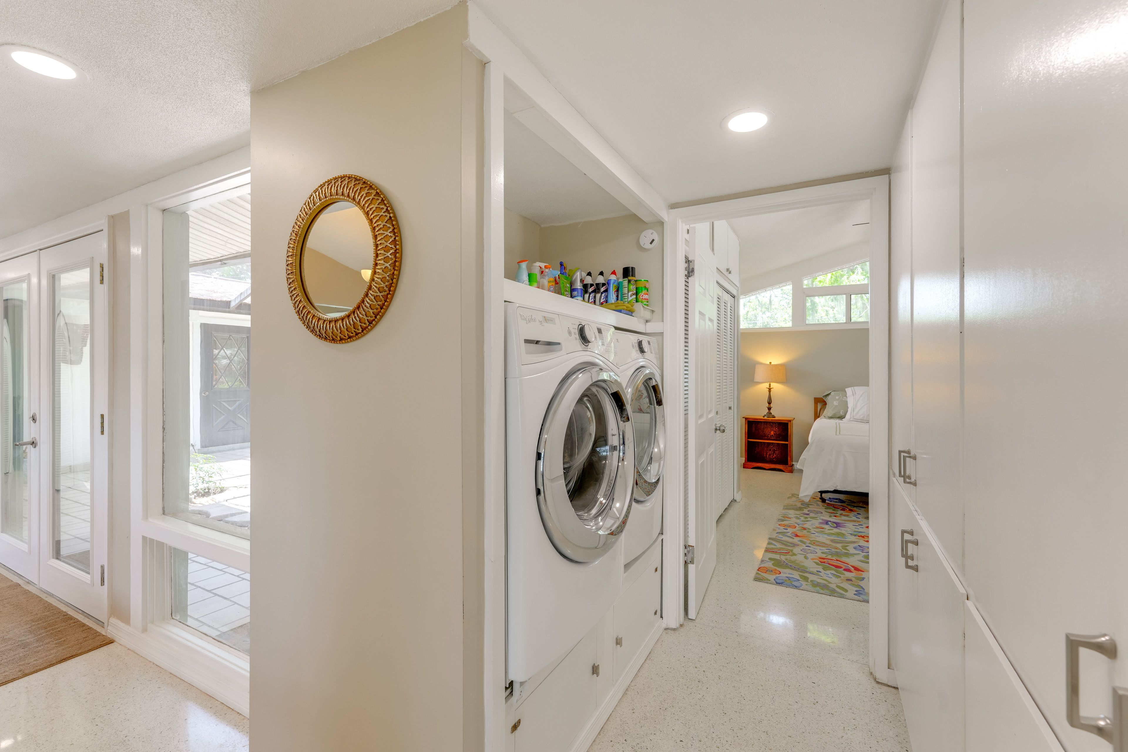Laundry Room | Washer & Dryer