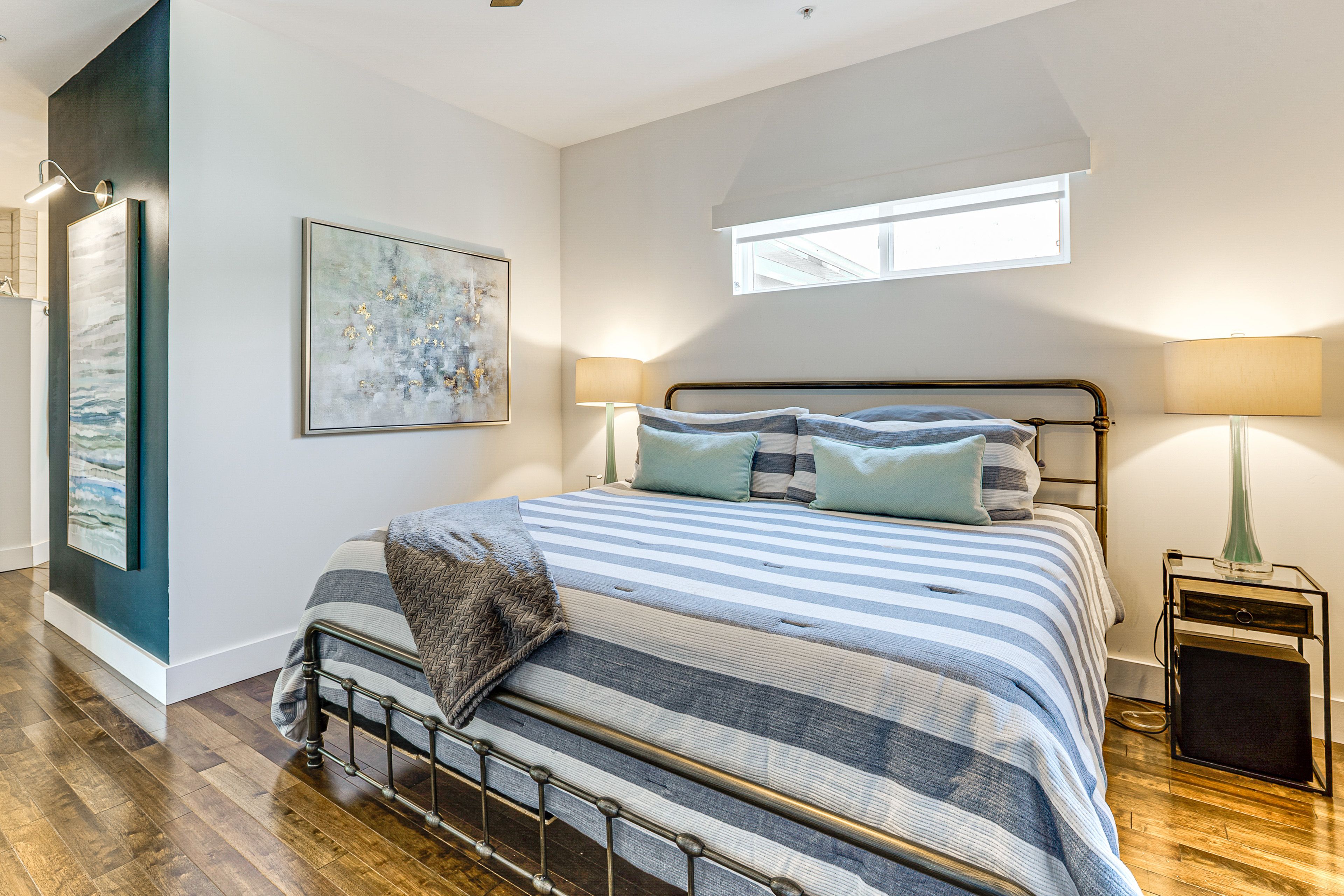 Bedroom 1 | King Bed | Walk-In Closet | 1st Floor