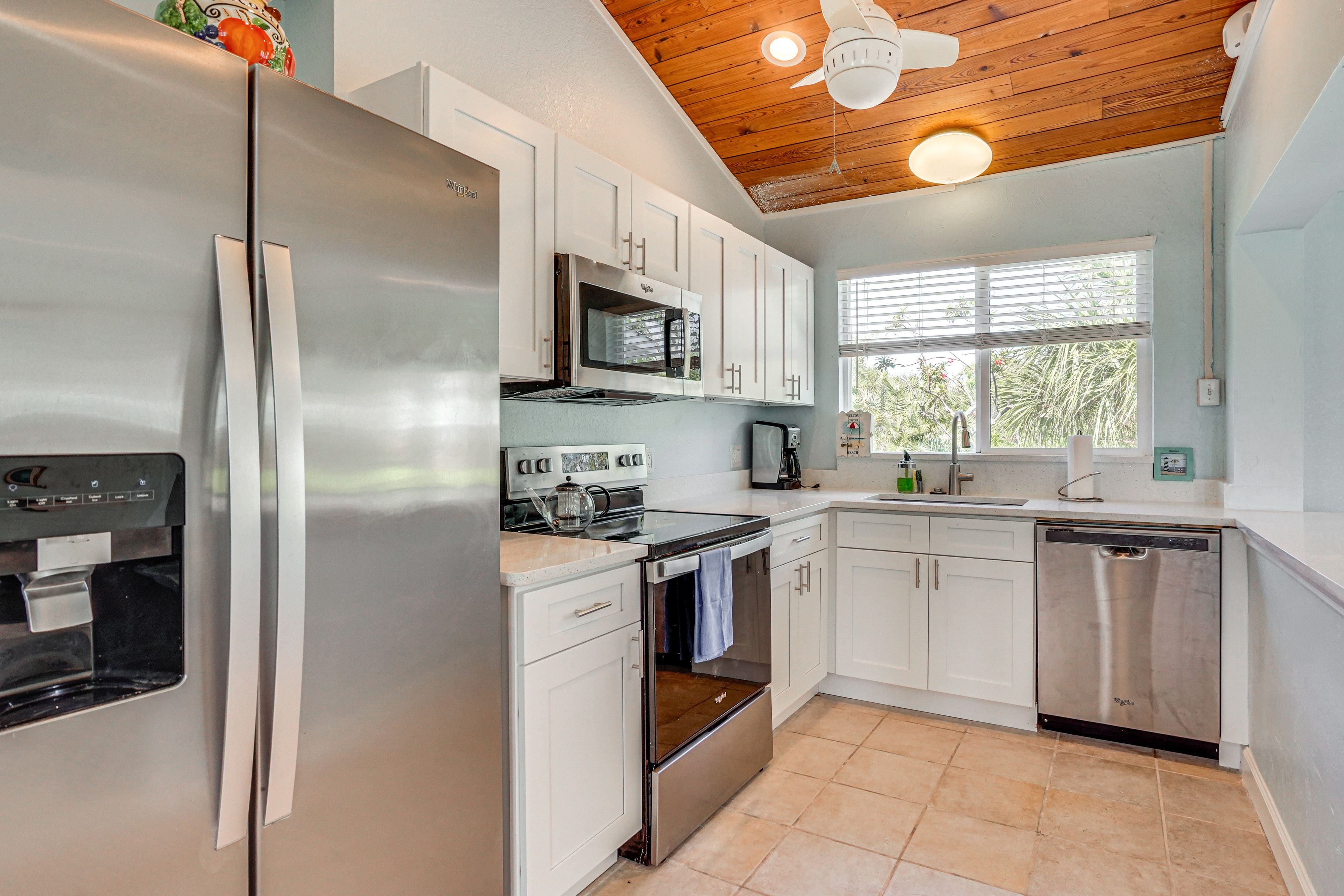 Kitchen | Drip Coffee Maker | Blender | Toaster | Cooking Basics