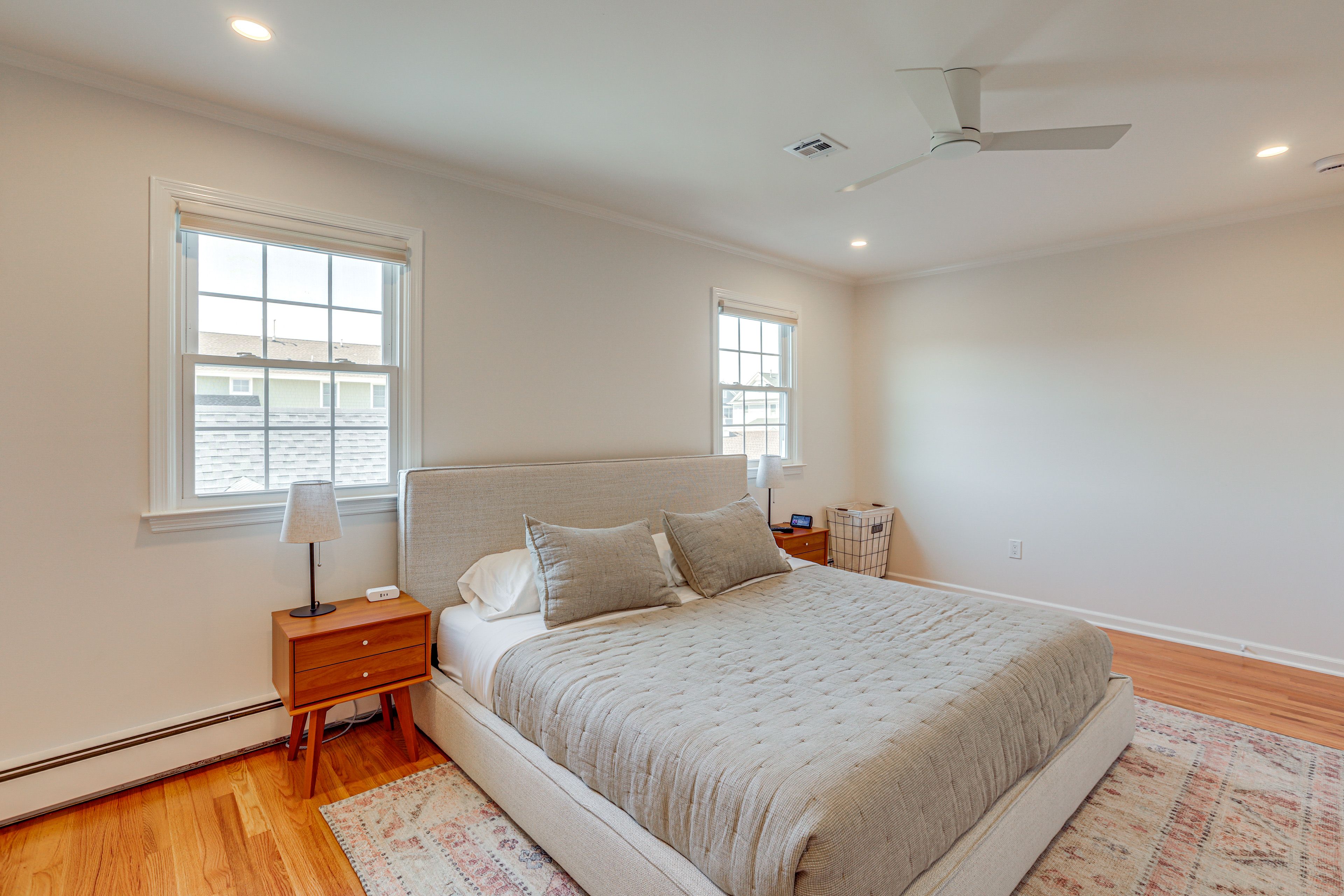 Bedroom 2 | 2nd Floor | King Bed | Smart TV