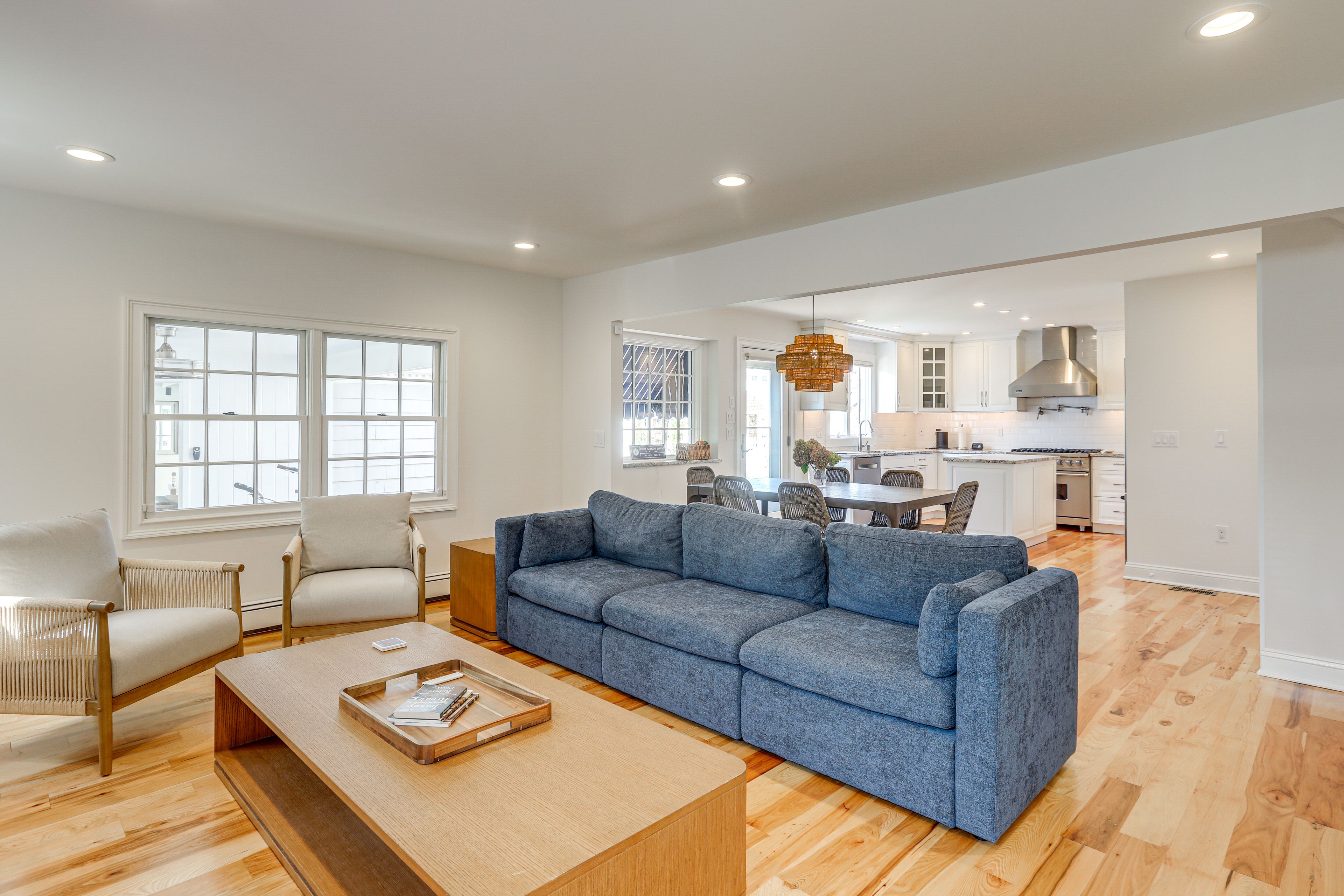 Living Room | Smart TV | 2,400 Sq Ft