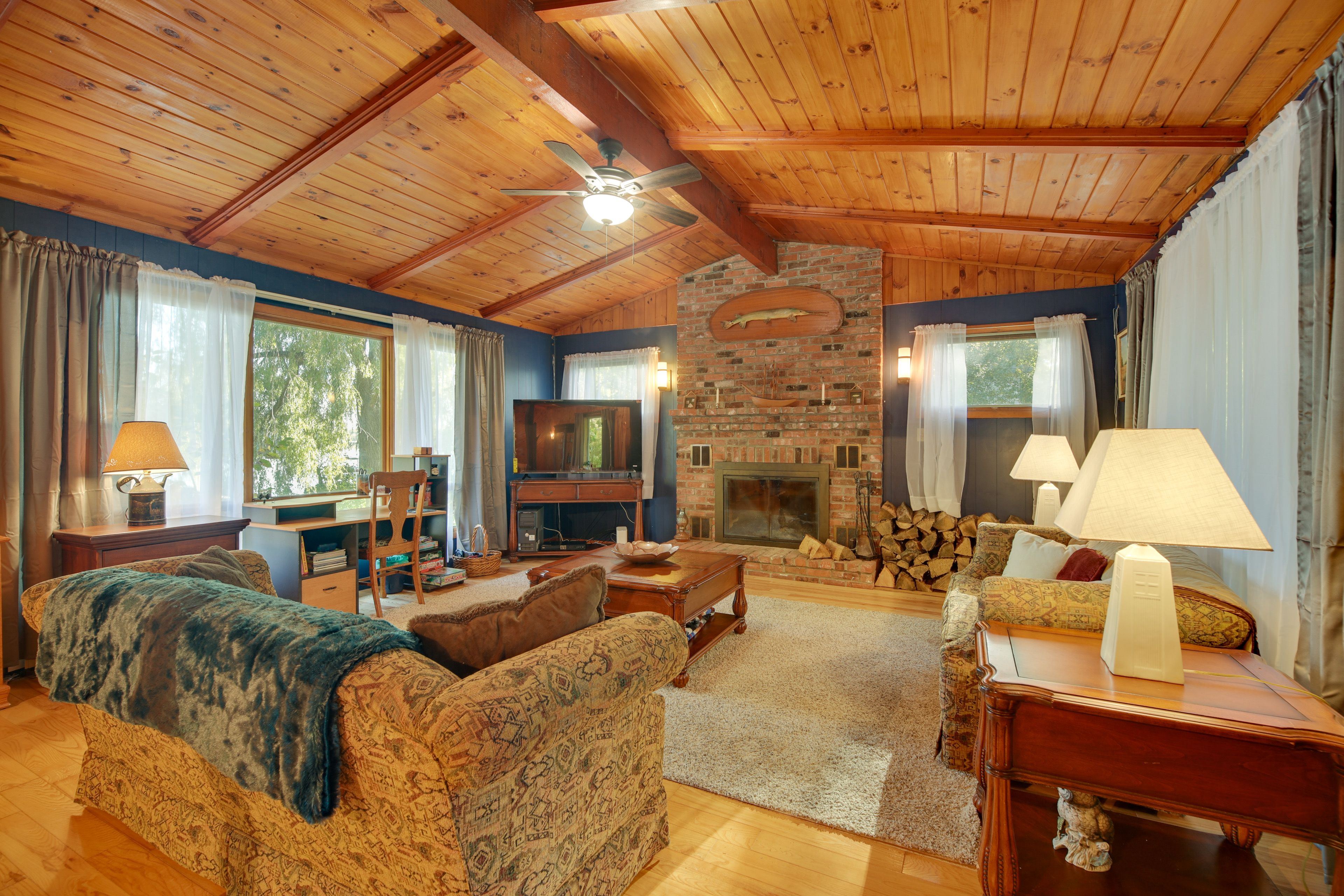 North Hero Vacation Rental | 2BR | 1BA | Steps Required | 1,200 Sq Ft