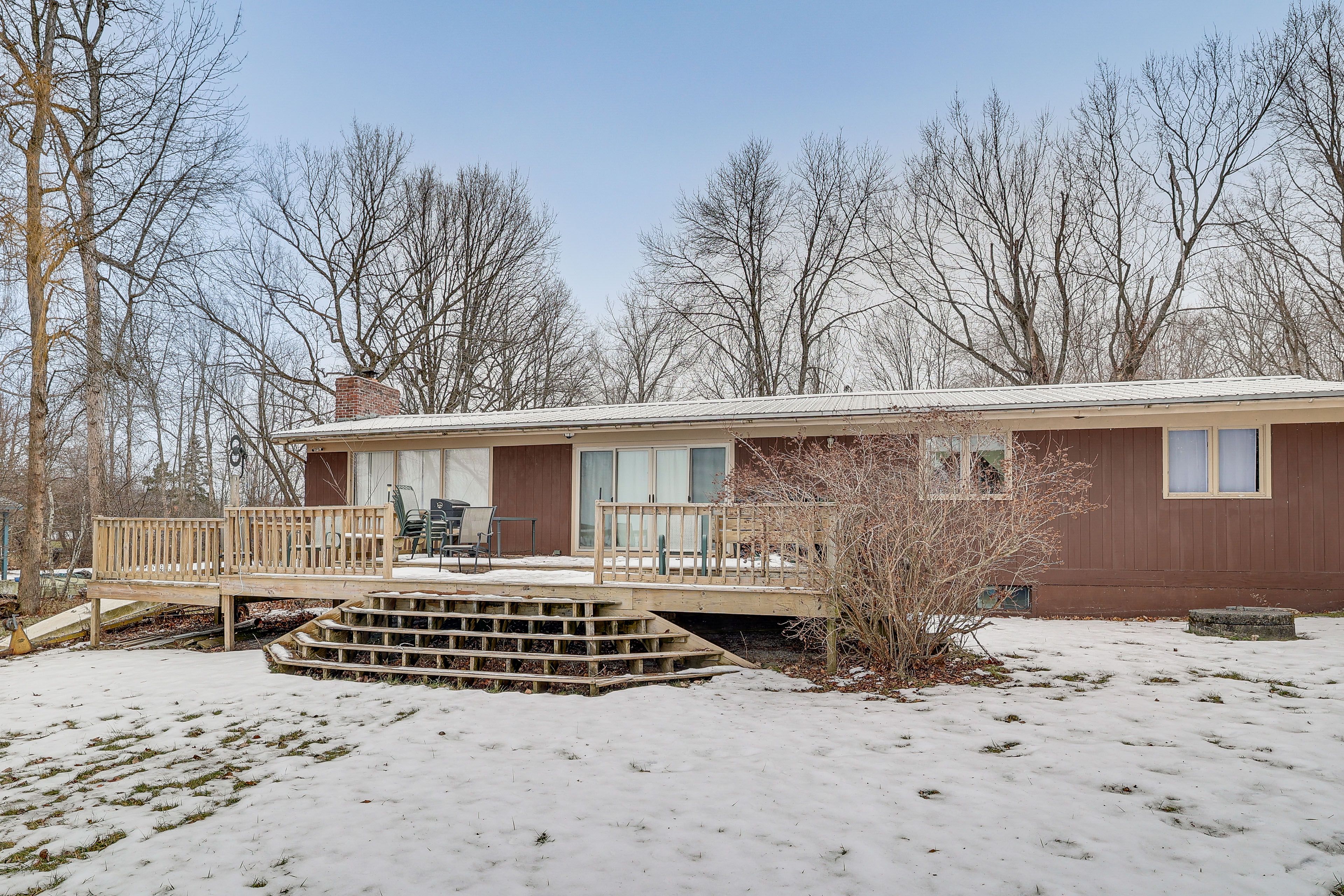 Winter Exterior | Lake Access